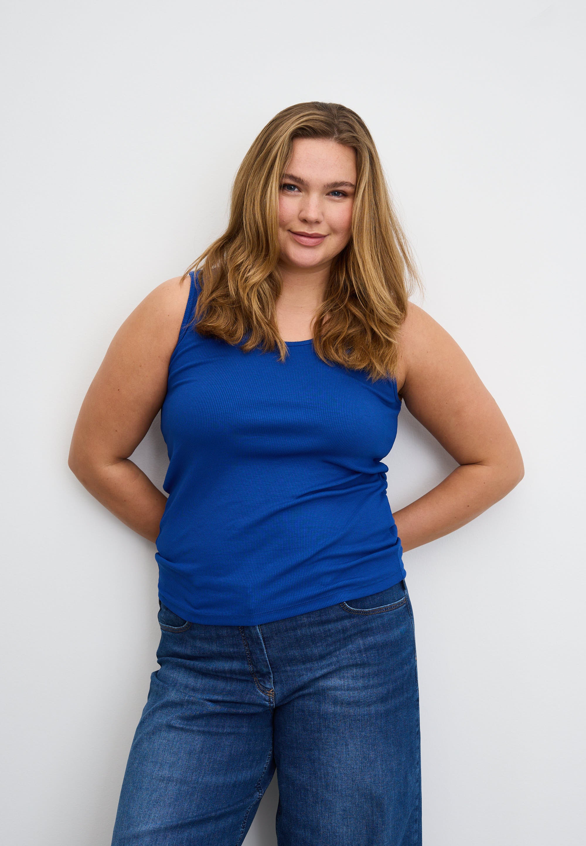 LAURIE Alberte Tank Top Tops 45000 True Blue