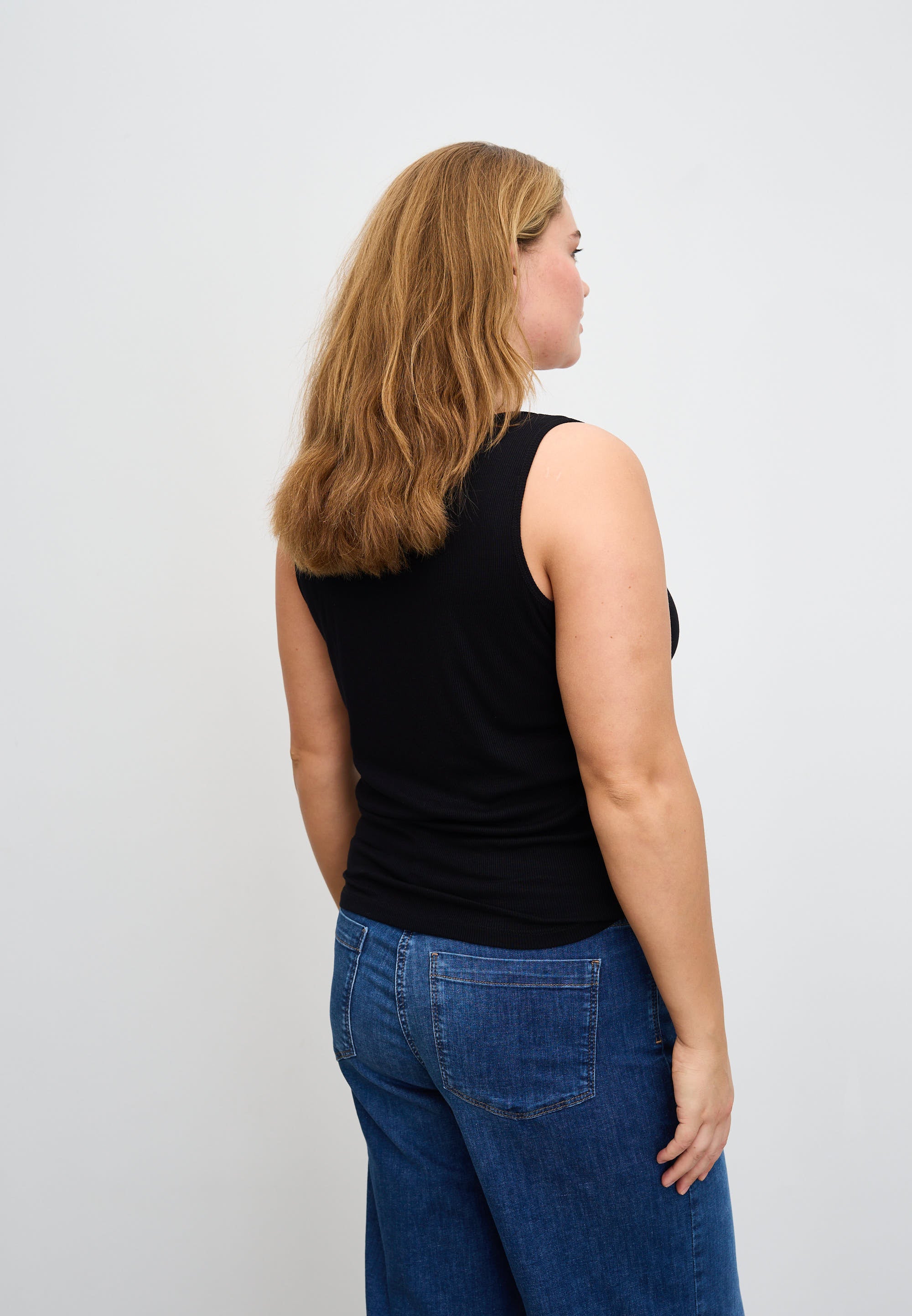 LAURIE Alberte Tank Top Tops Schwarz