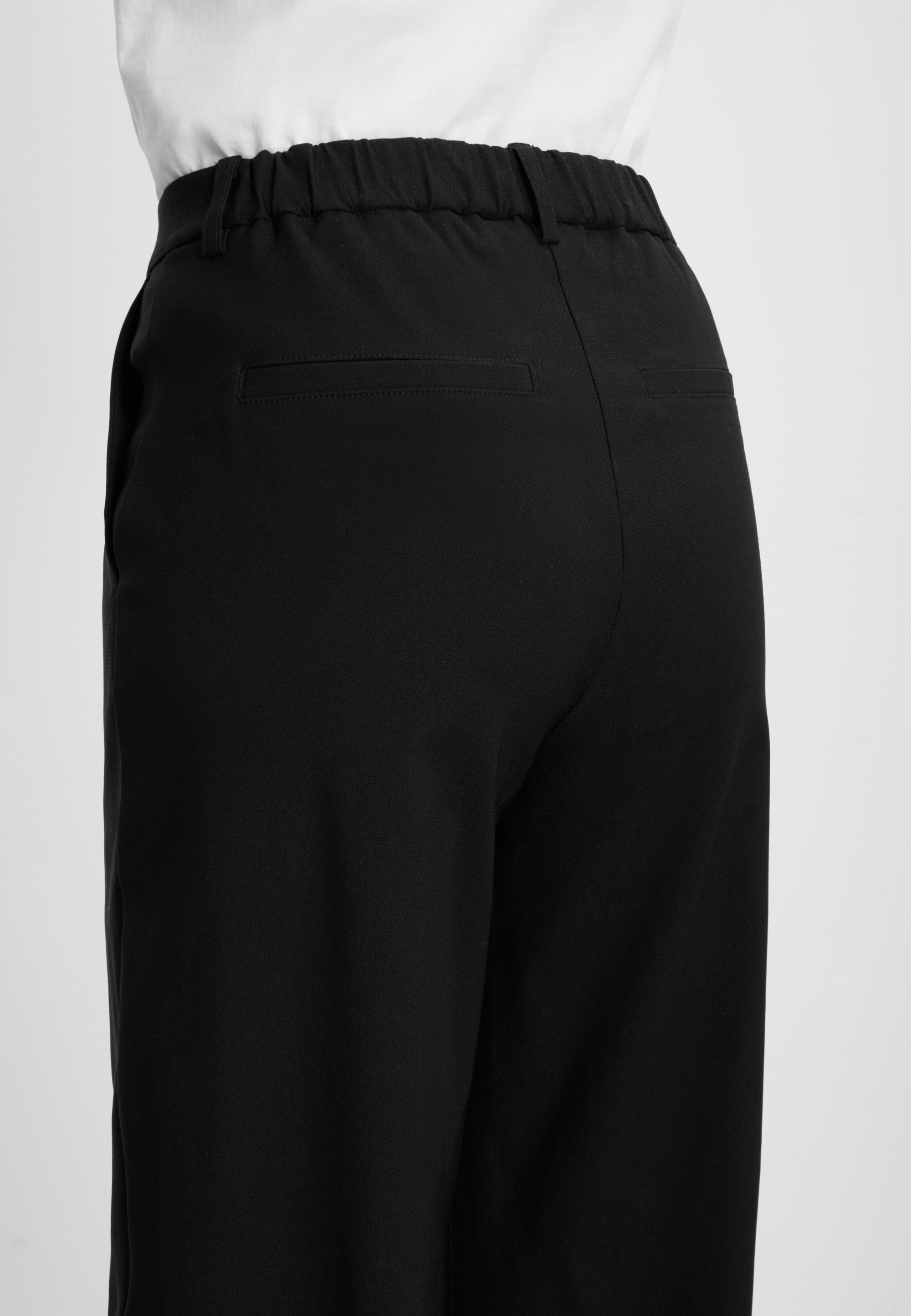 LAURIE Alice Loose ML Loose Schwarz