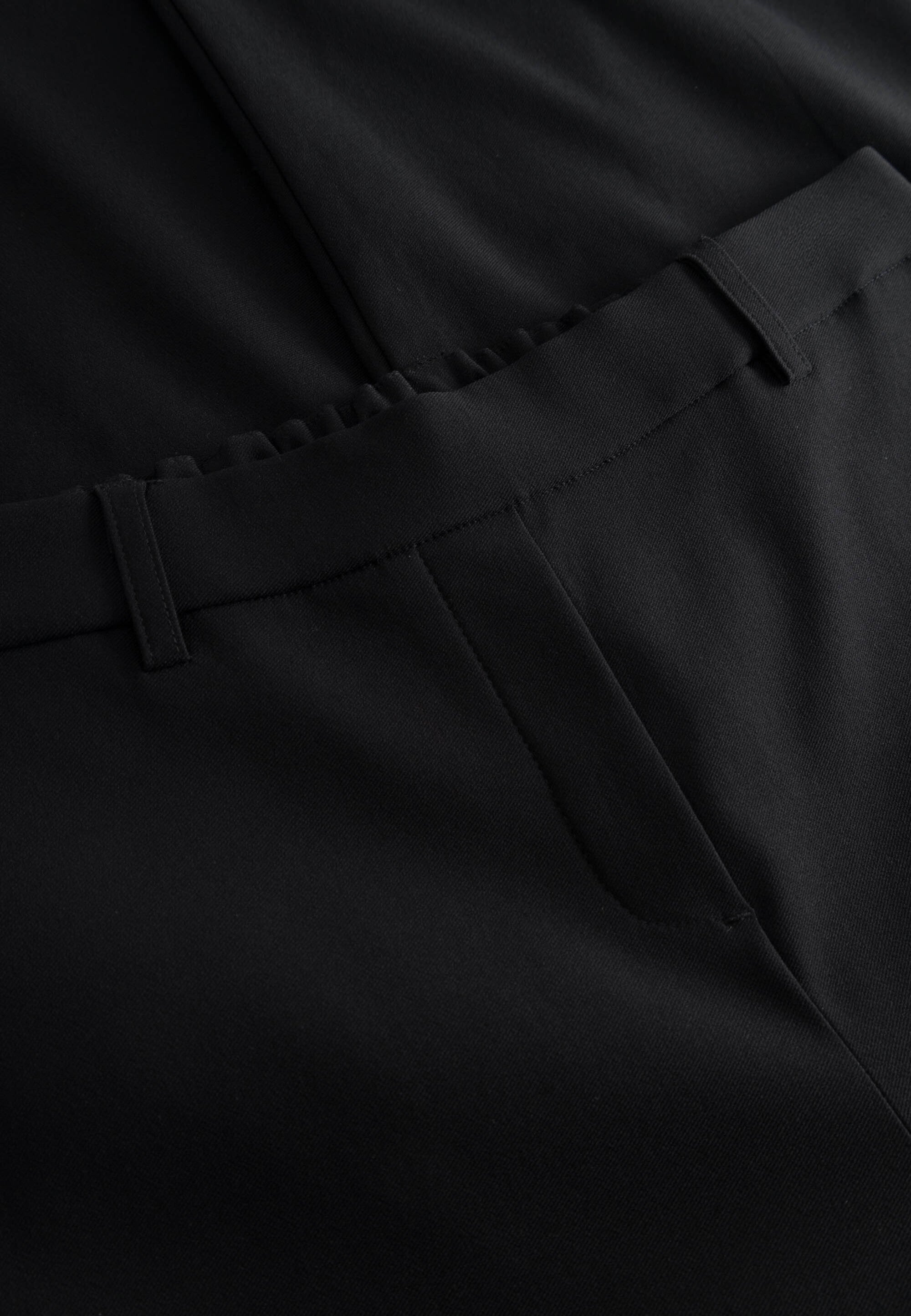 LAURIE Alice Loose - Medium Length Loose Schwarz