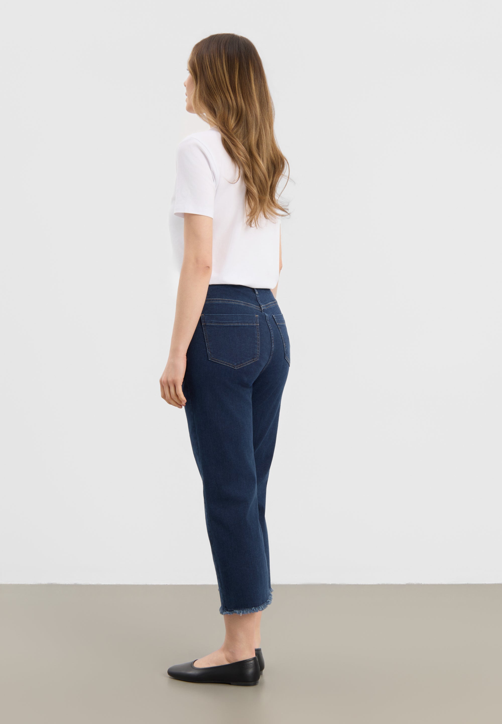 LAURIE Amelia Raw Straight Cropped Straight Dunkelblauer denim