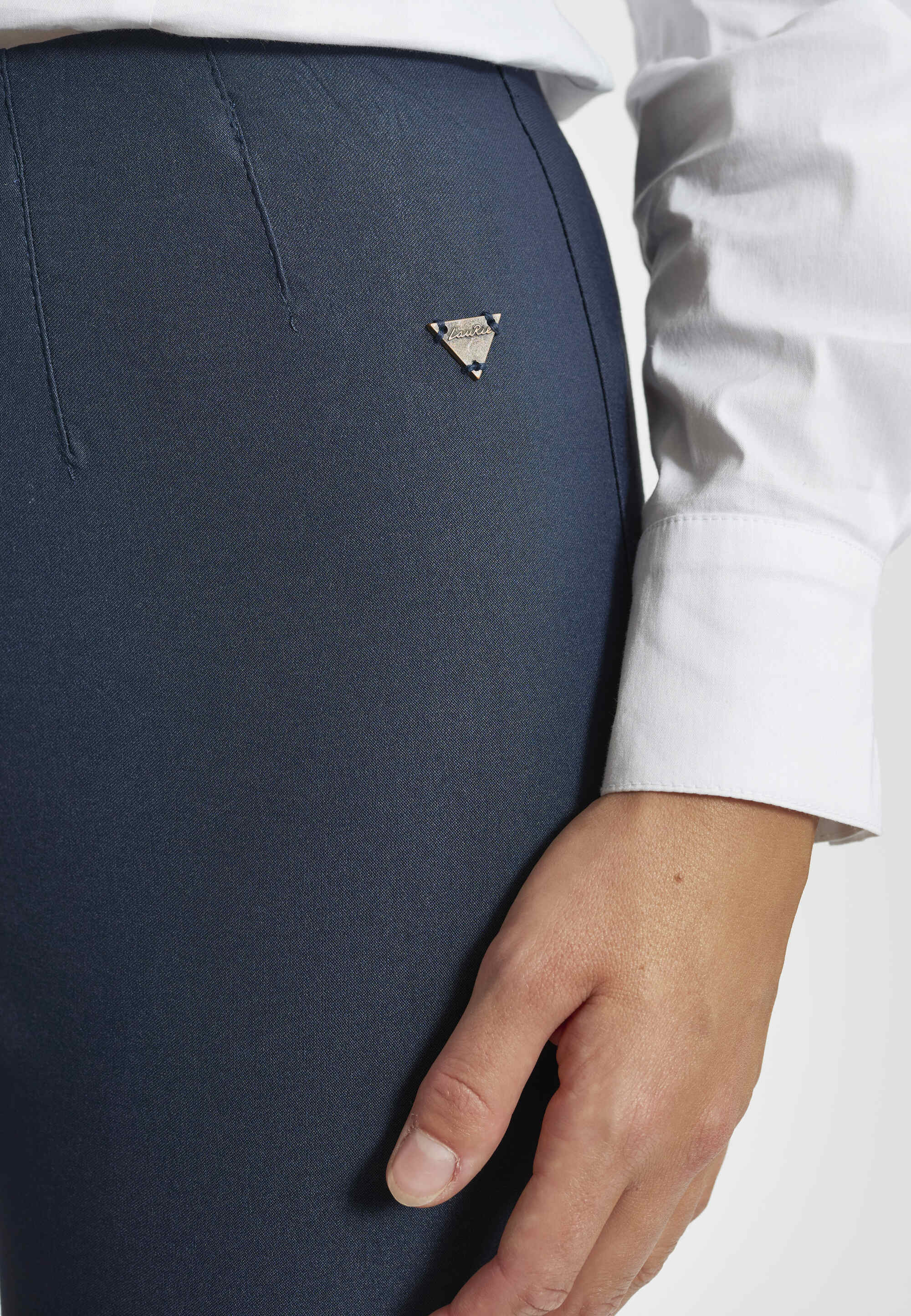 LAURIE Betty Regular - Short Length Regular Marine