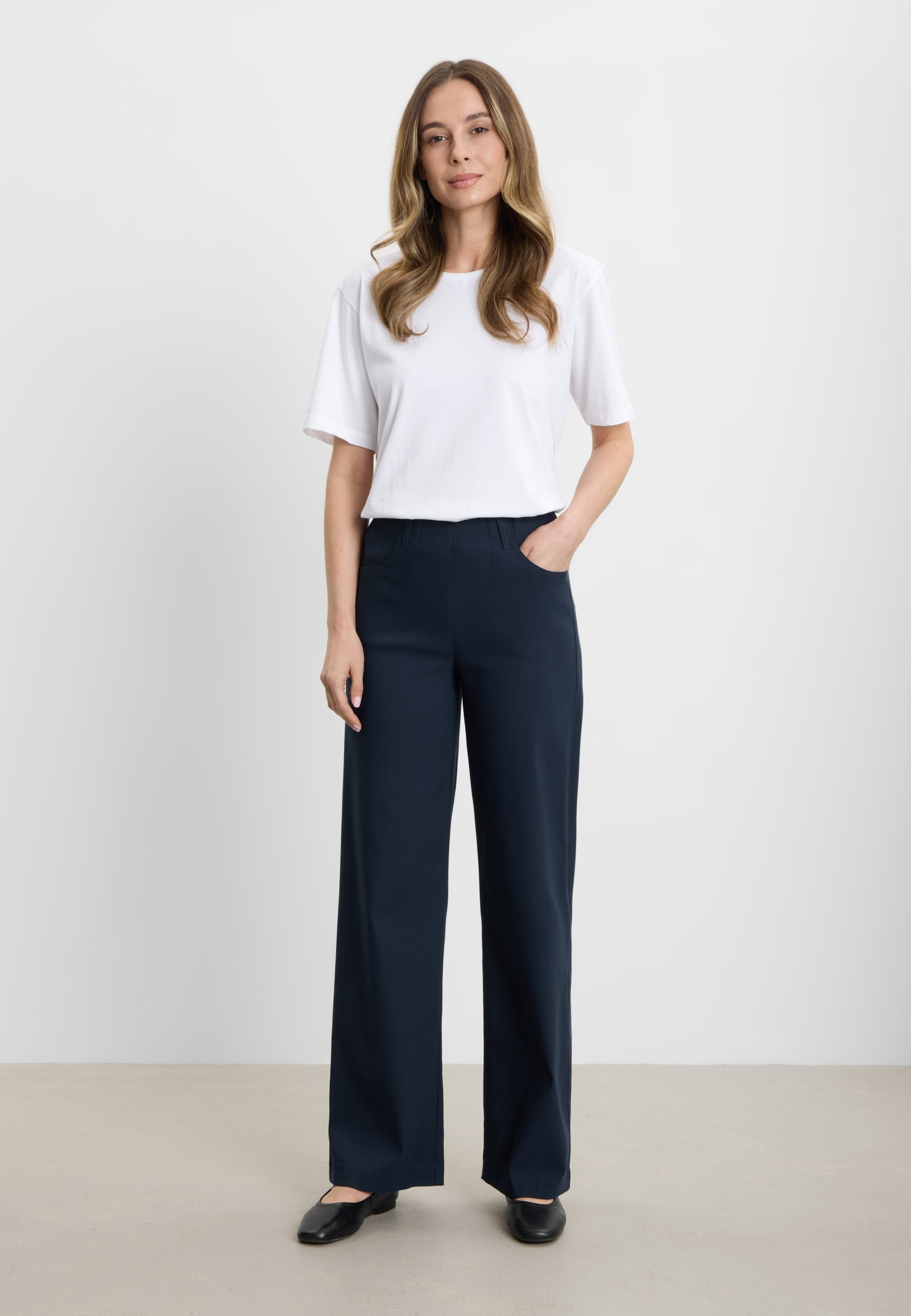 LAURIE Charlotte Regular - Medium Length Regular 86000 Sika
