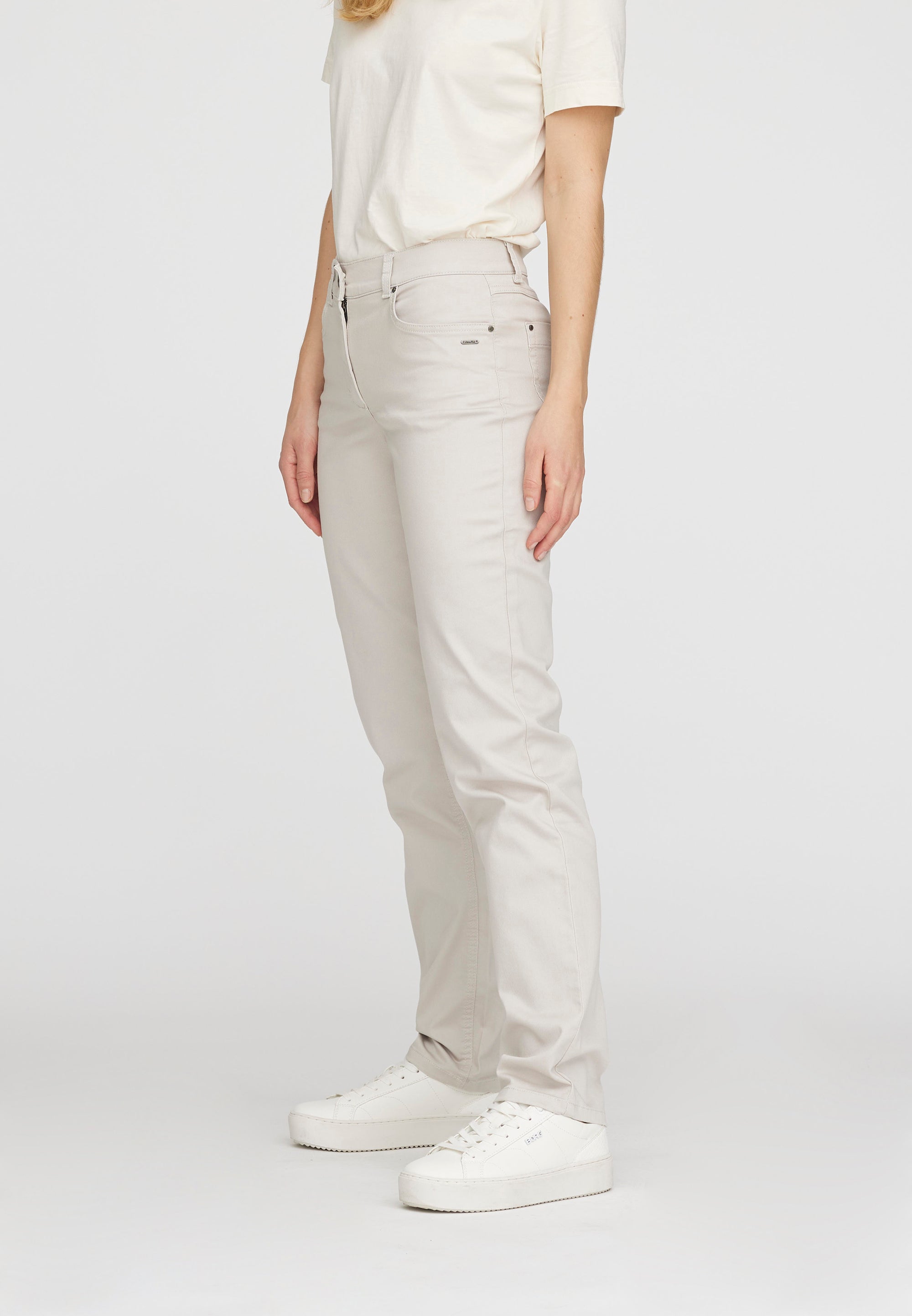 LAURIE Charlotte Regular - Medium Length Regular Grau sand