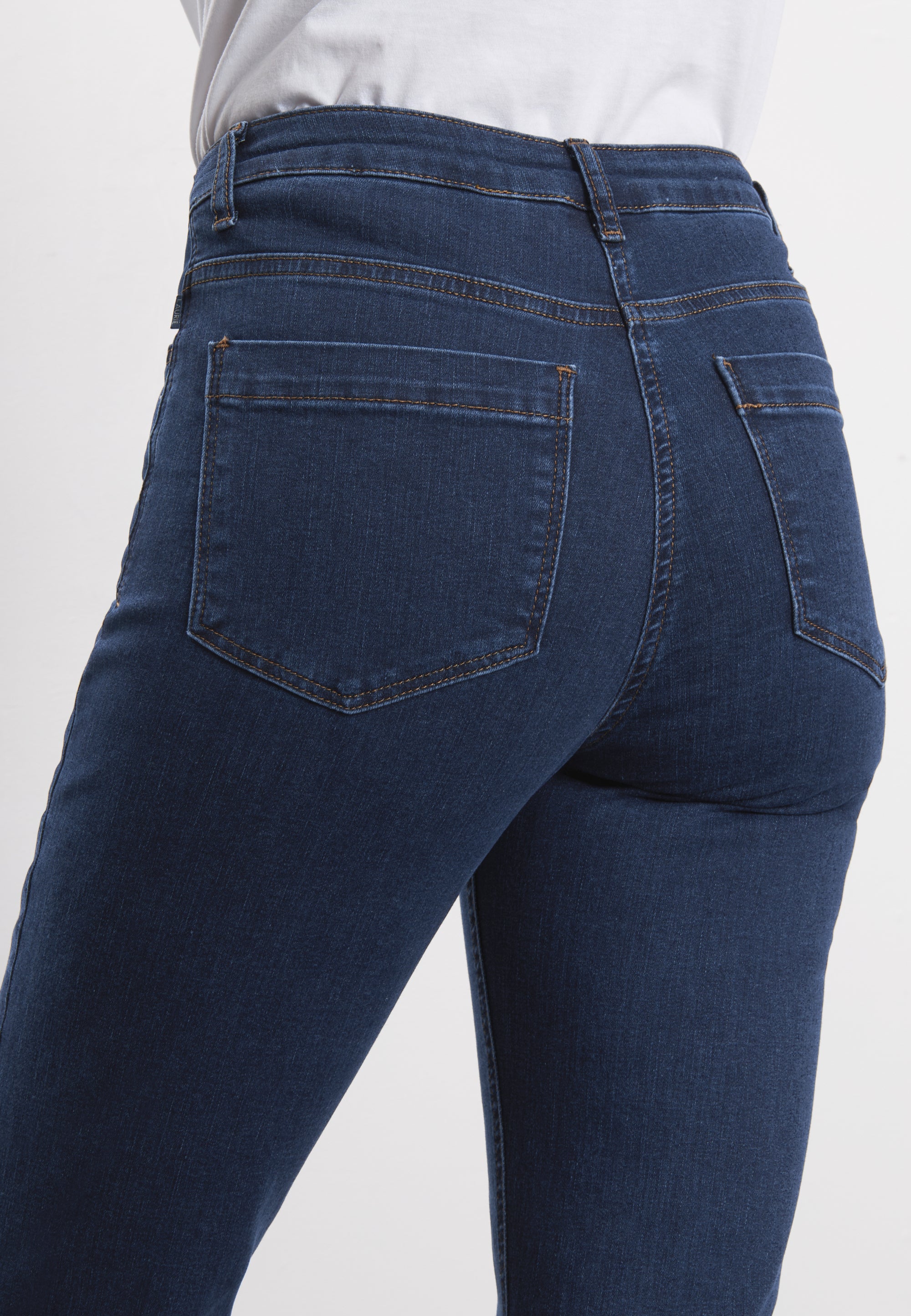 LAURIE Charlotte Regular - Medium Length Regular Dunkelblauer denim