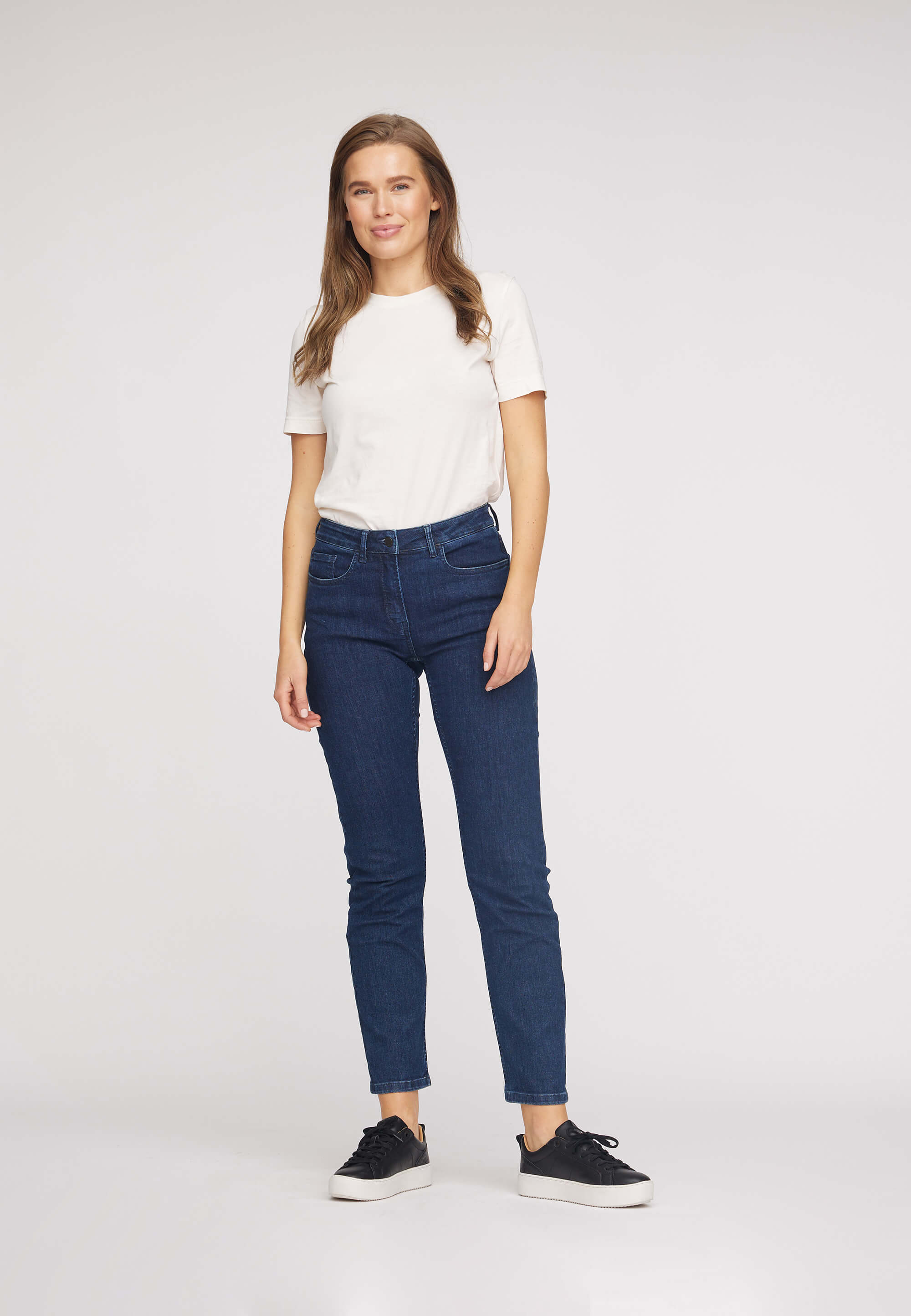 LAURIE Charlotte Regular - Medium Length - Ecolabel Regular Dunkelblauer denim