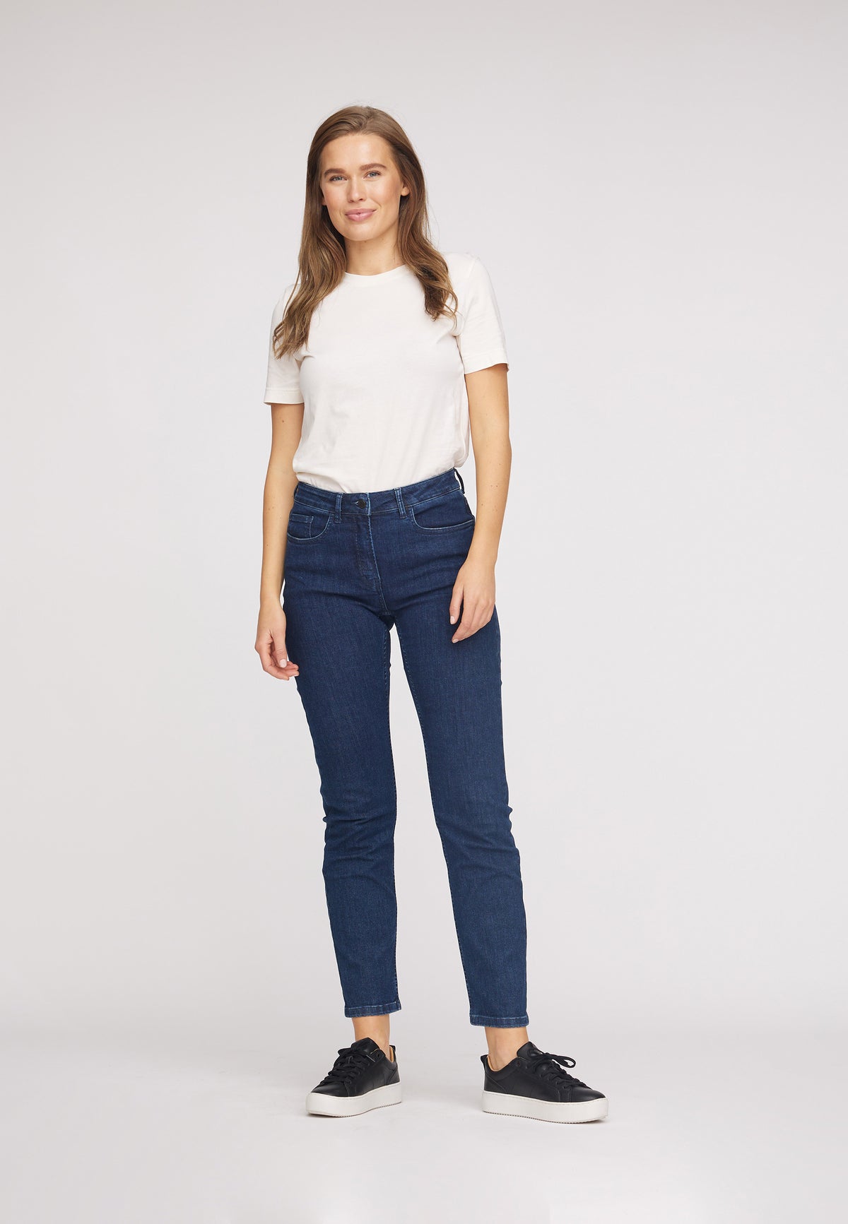 LAURIE Charlotte Regular - Medium Length - Ecolabel Regular Dunkelblauer denim