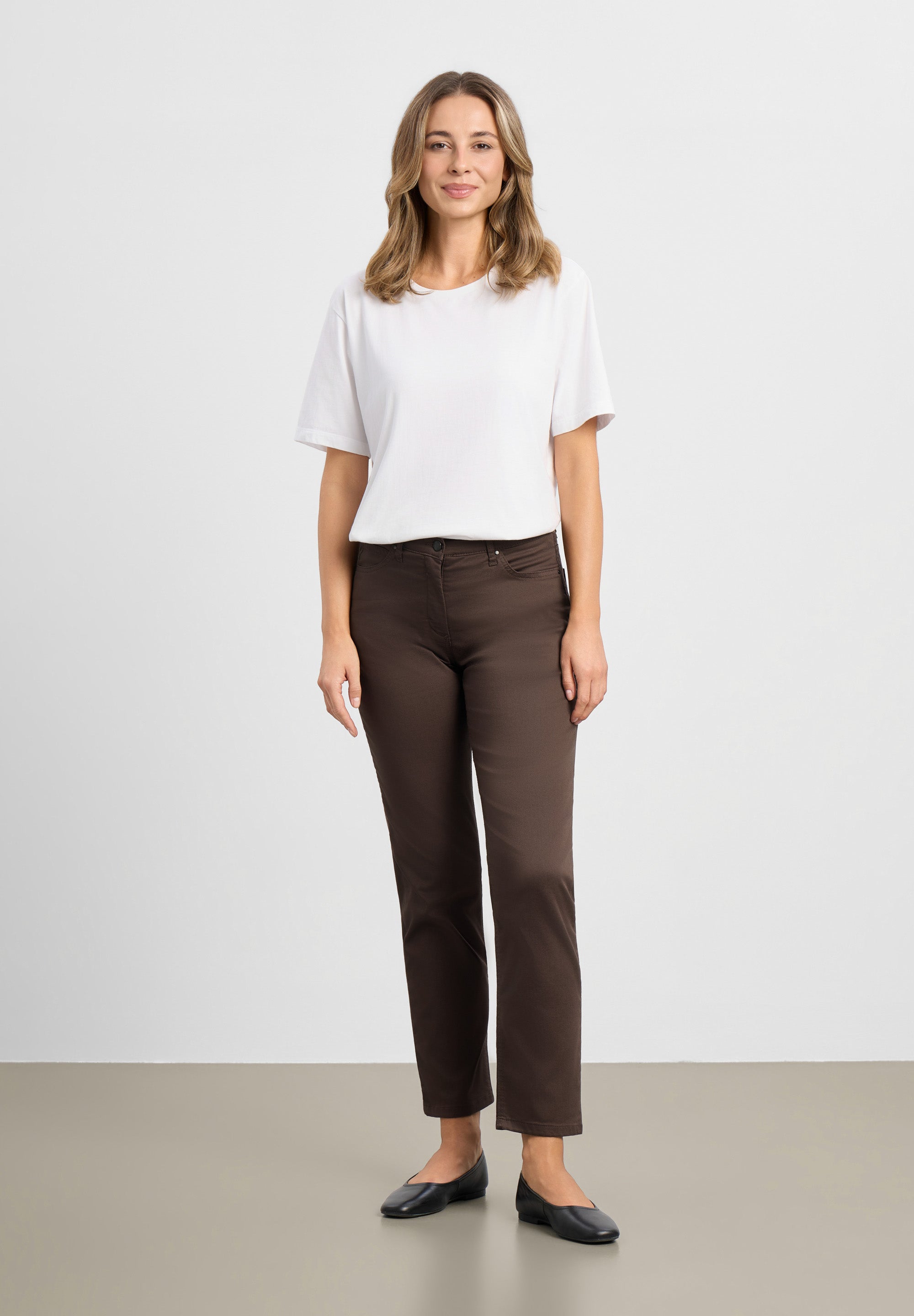 LAURIE Charlotte Regular - Short Length Regular Braun