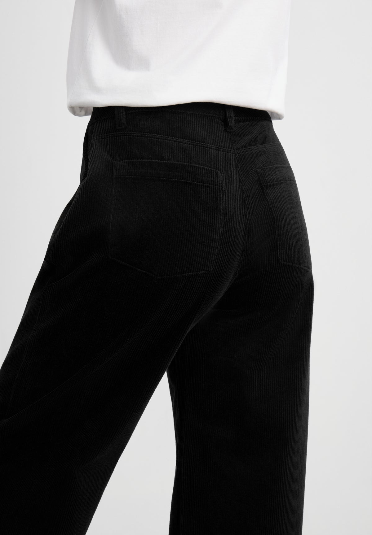 LAURIE Charm Loose ML Loose Schwarz