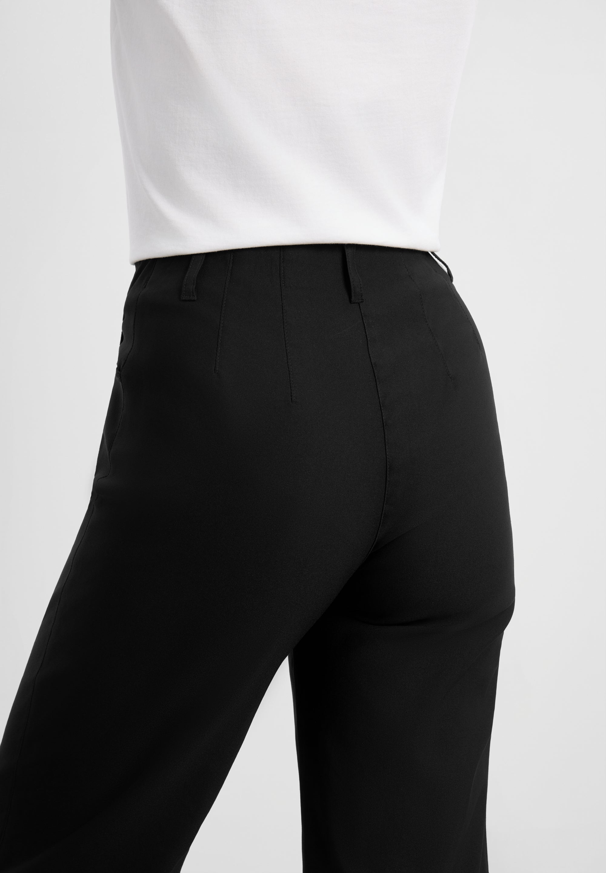 LAURIE Donna Loose - Capri SL Loose Schwarz