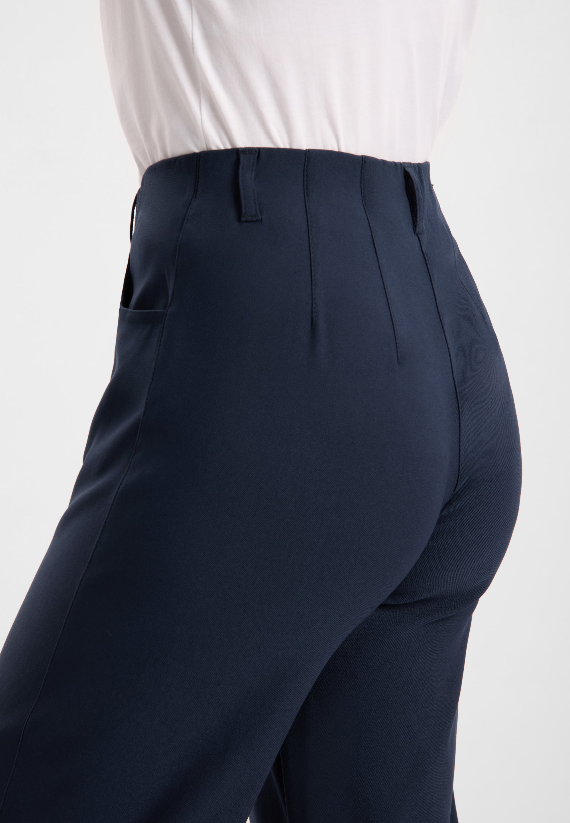 LAURIE Donna Loose - Short Length Loose Marine