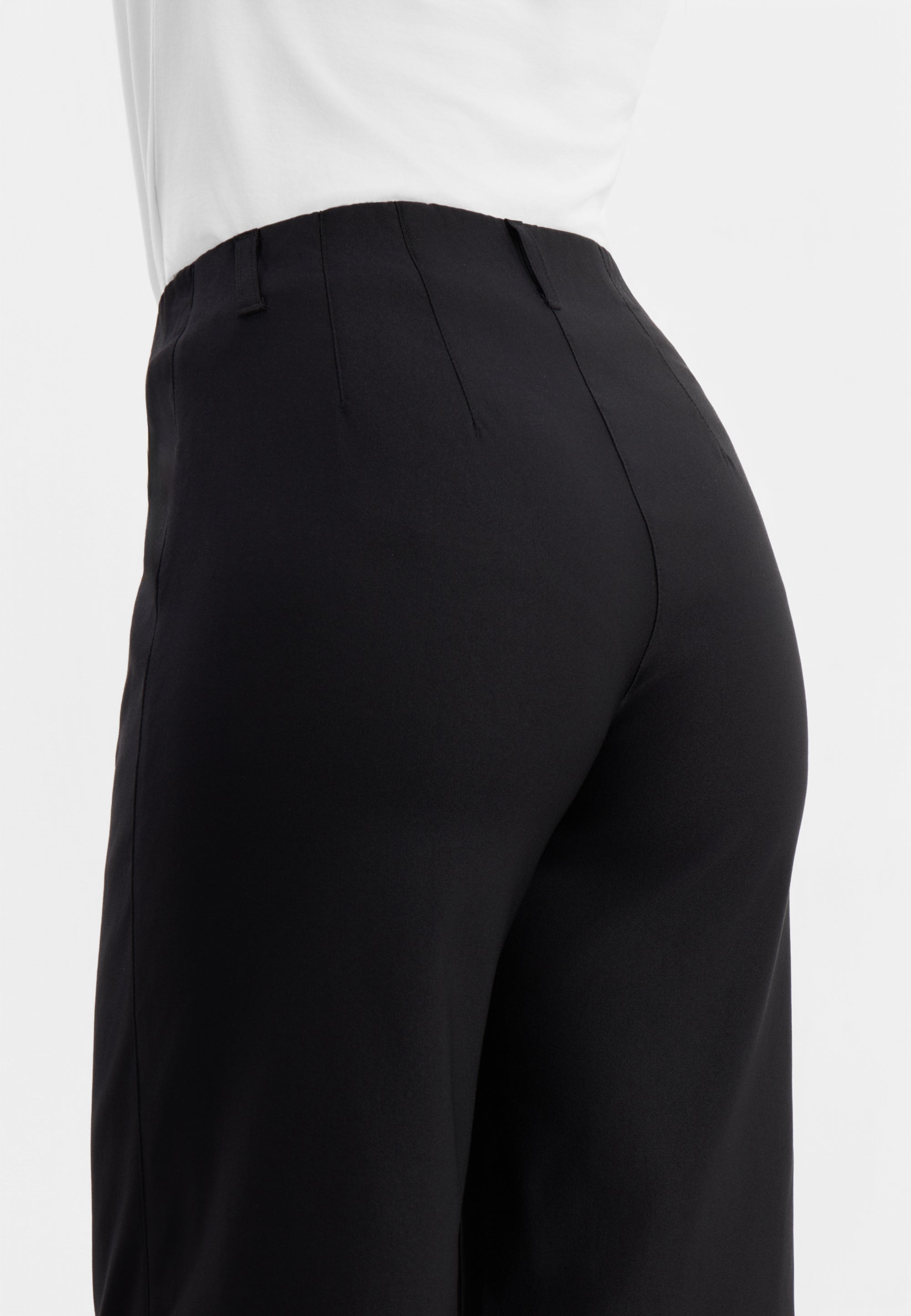 LAURIE Donna Loose Shorts Loose Schwarz