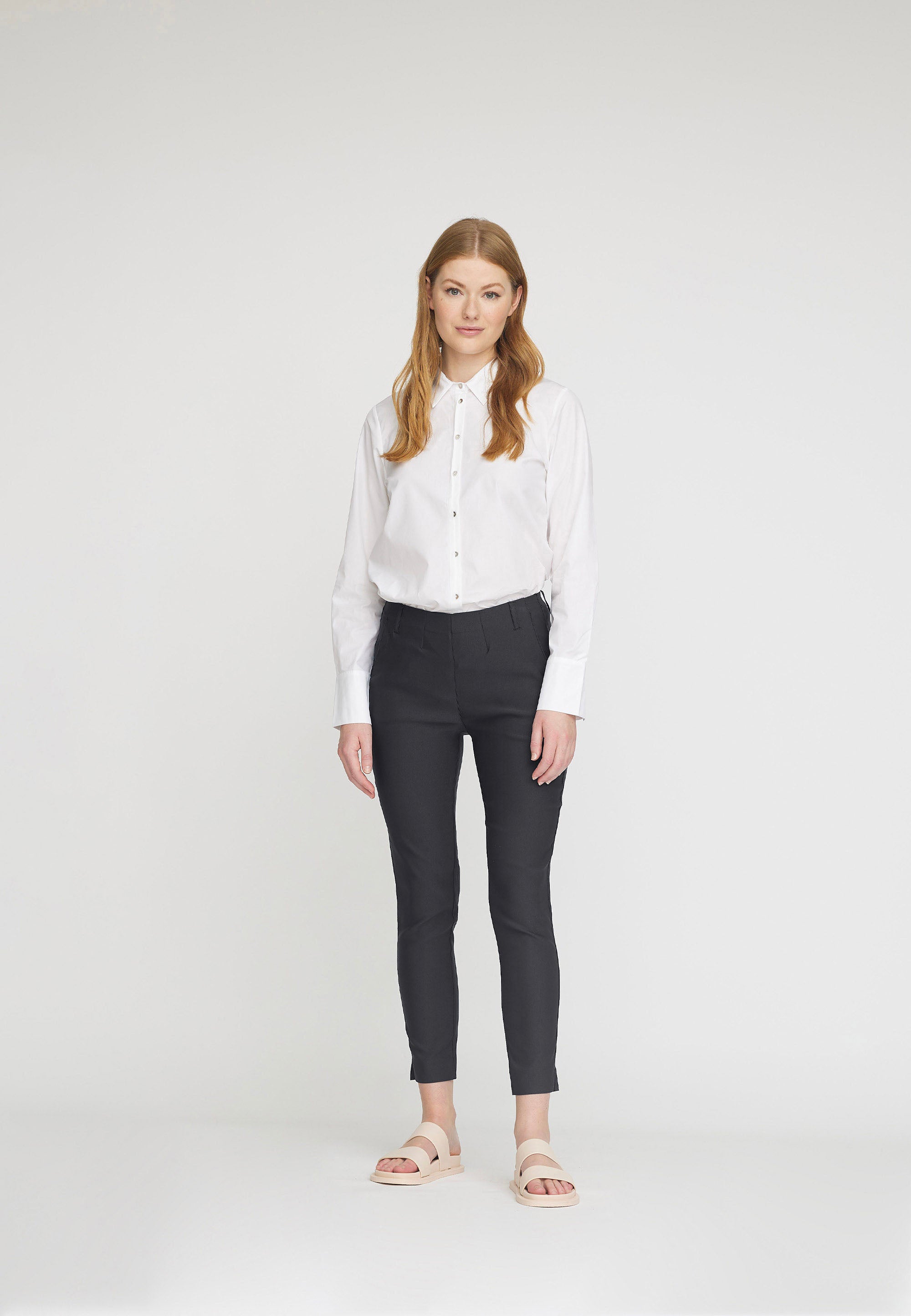 LAURIE Elizabeth Slim Cropped Slim Schwarz