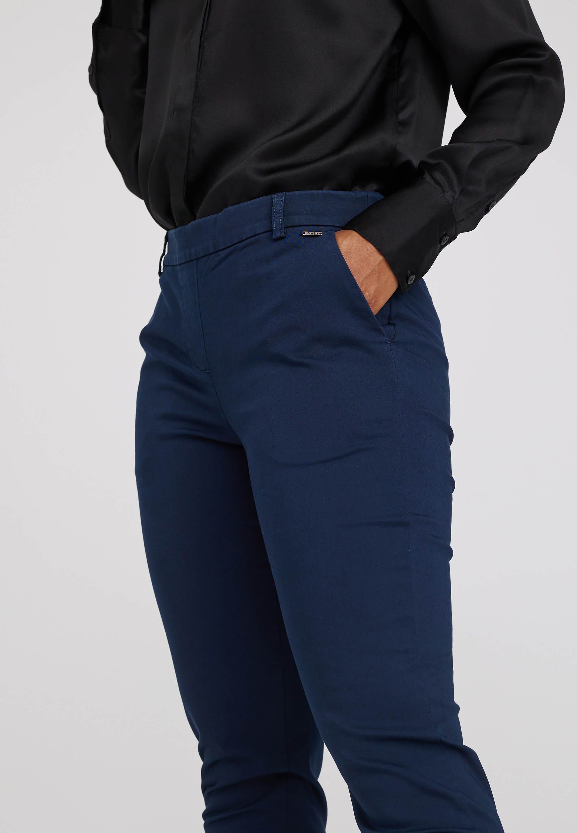 LAURIE Fanny Slim - Short Length Slim Marine
