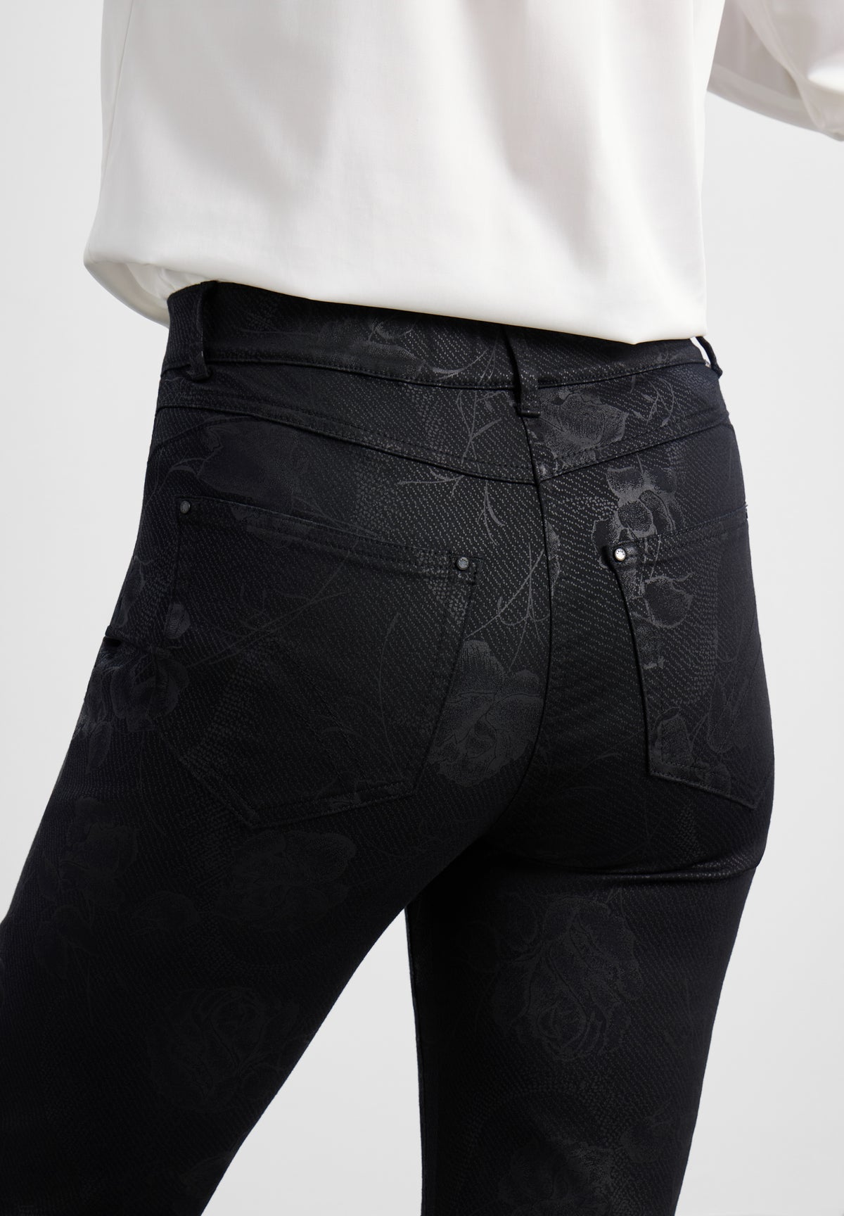 LAURIE Hannah Regular XSL Regular 99142 Black Bloom Print