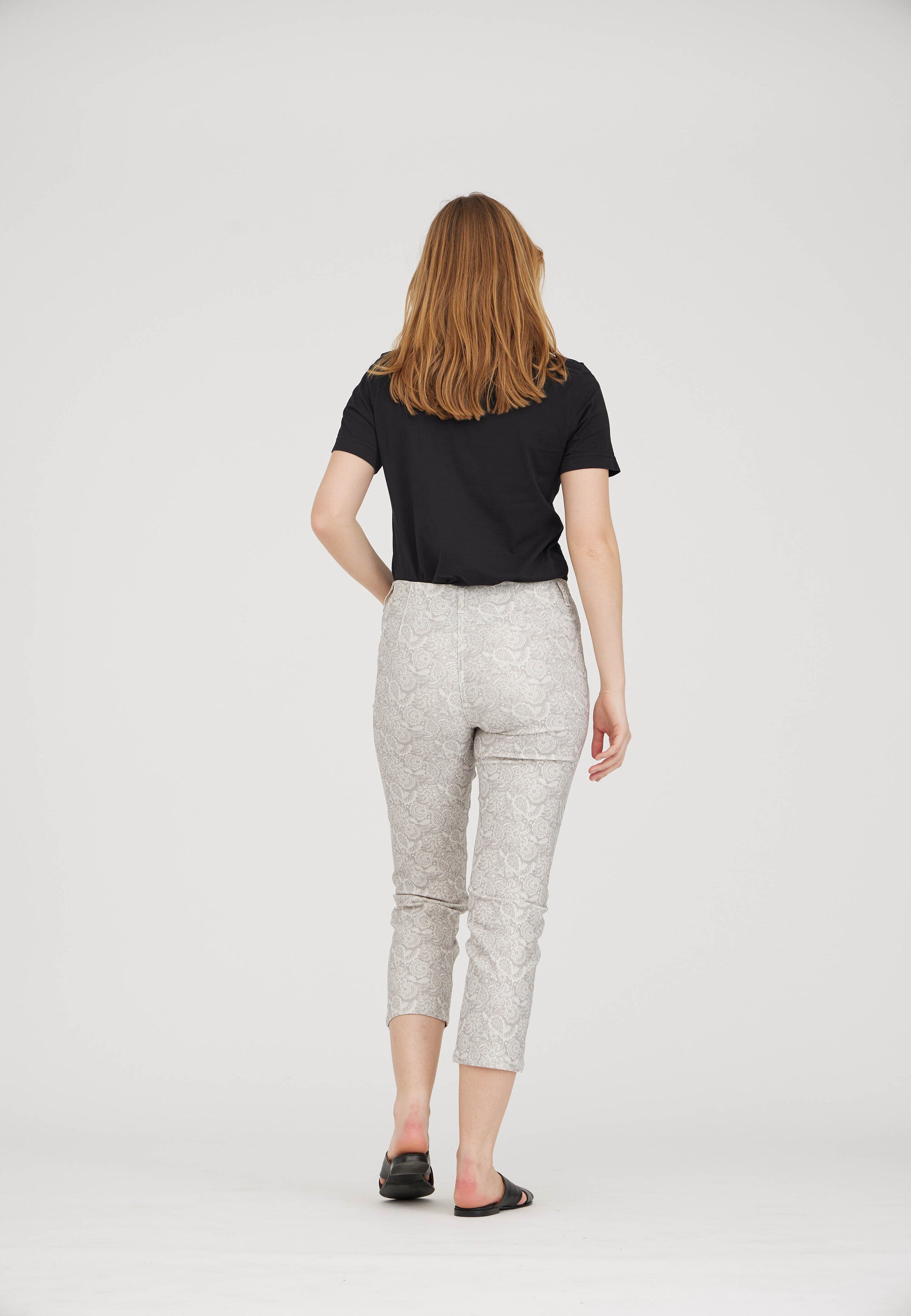 LAURIE Kelly - Crop Regular 25015 Grey Sand Print