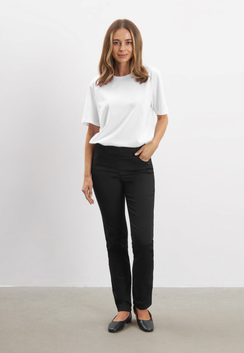 LAURIE Kelly Regular - Medium Length Regular Schwarz