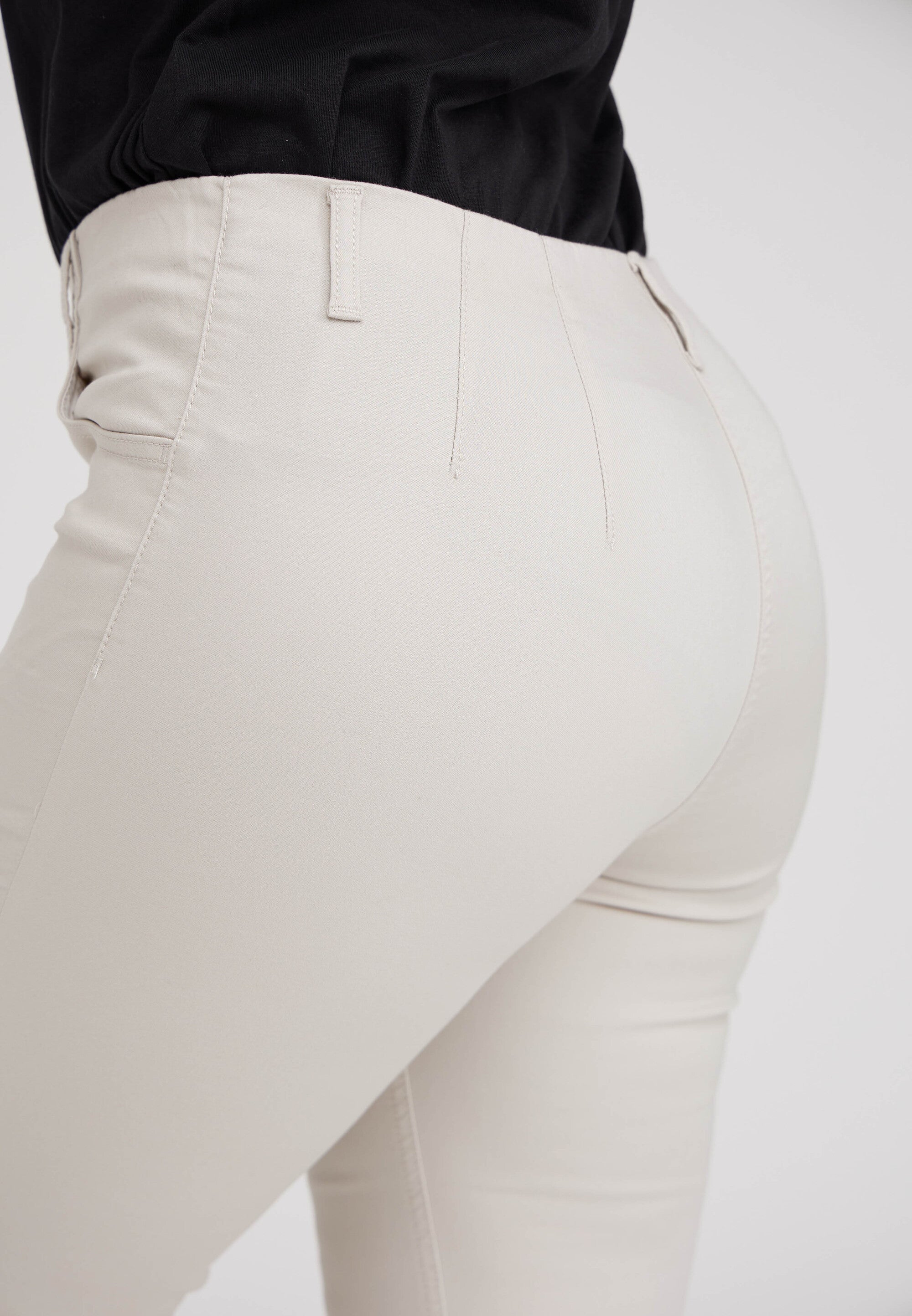 LAURIE Kelly Regular - Medium Length Regular Grau sand
