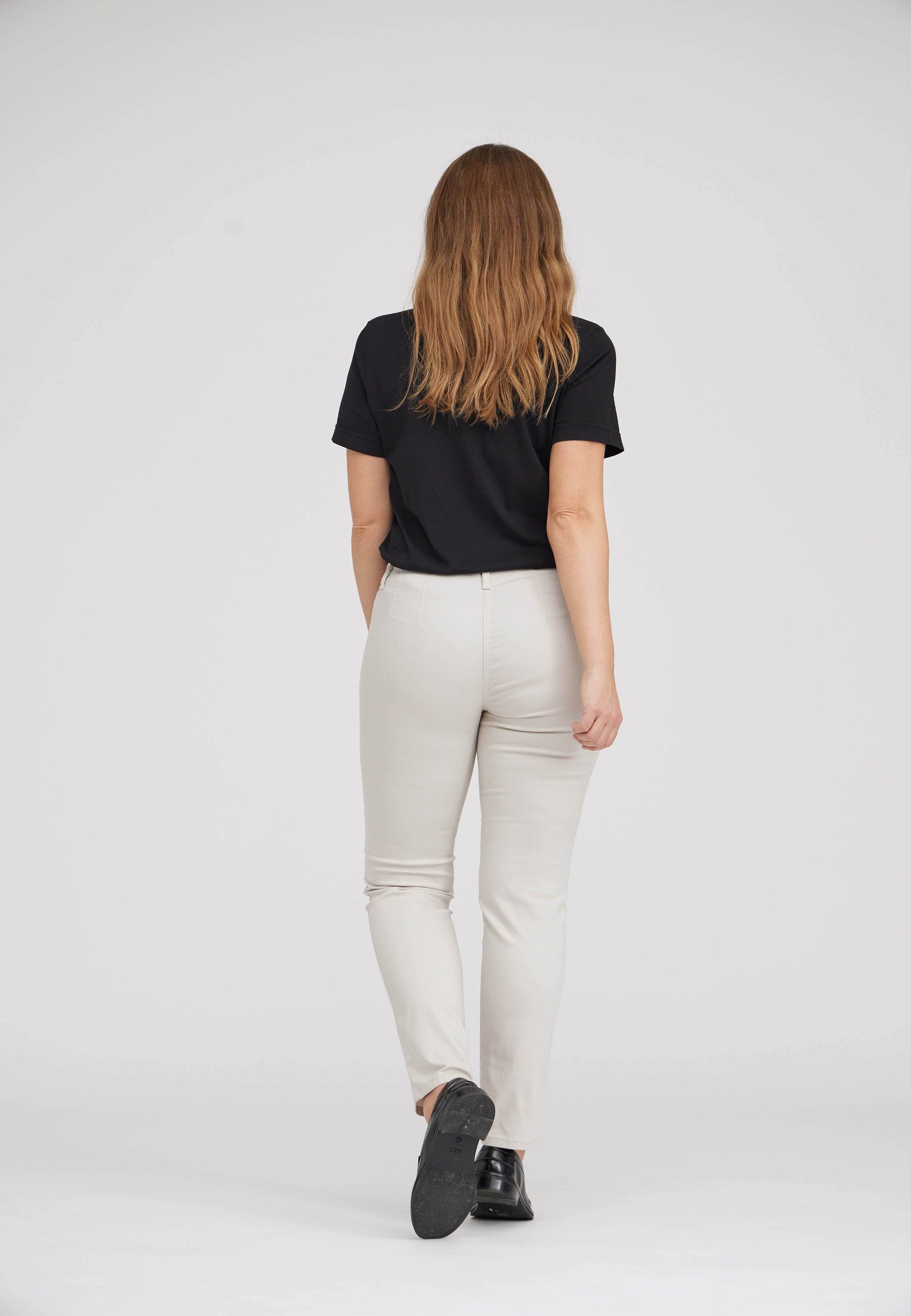 LAURIE Kelly Regular - Short Length Regular Grau sand