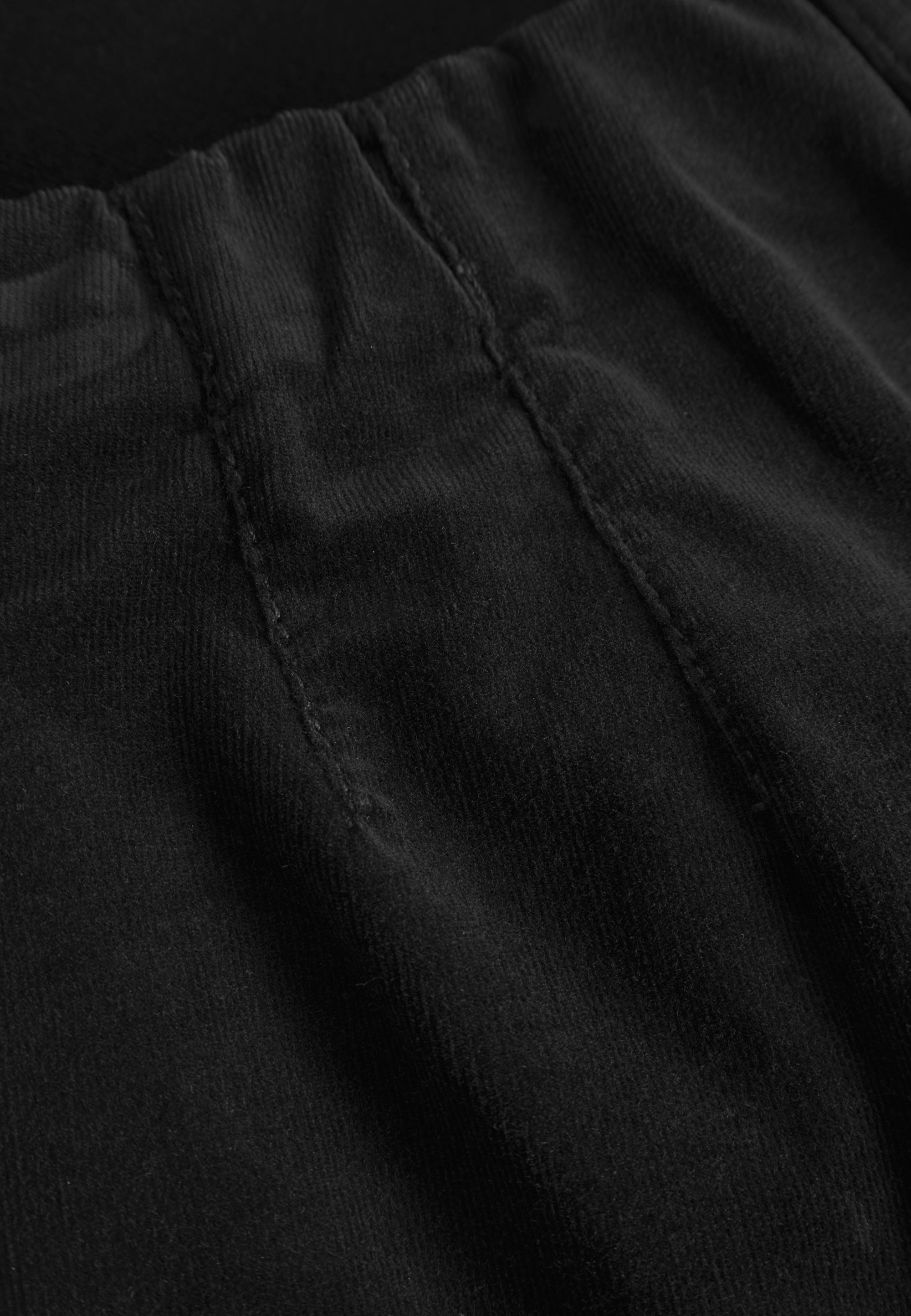 LAURIE Kelly Regular Samt - Medium Length Regular Schwarz
