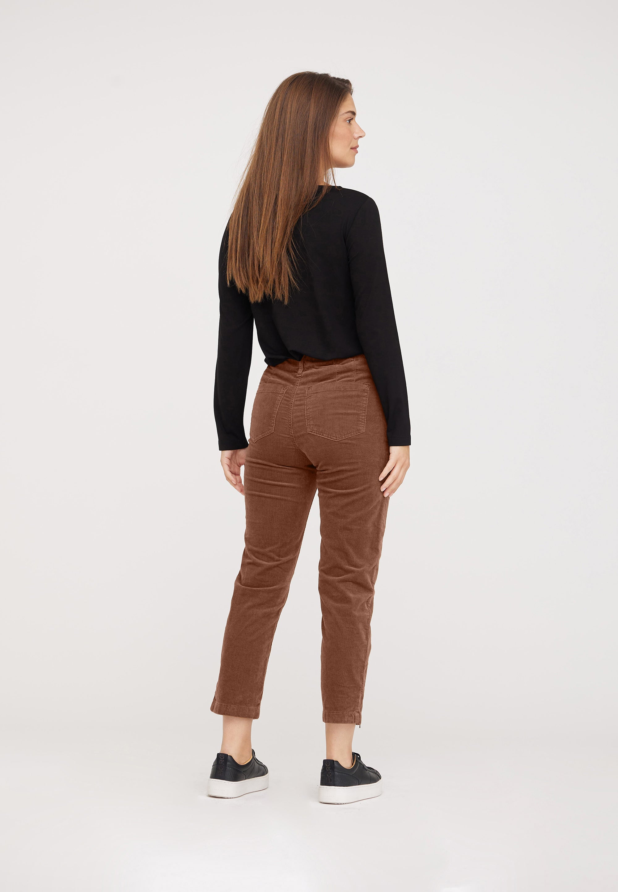 LAURIE Piper Regular Samt Crop Regular 84100 Chocolate Chip