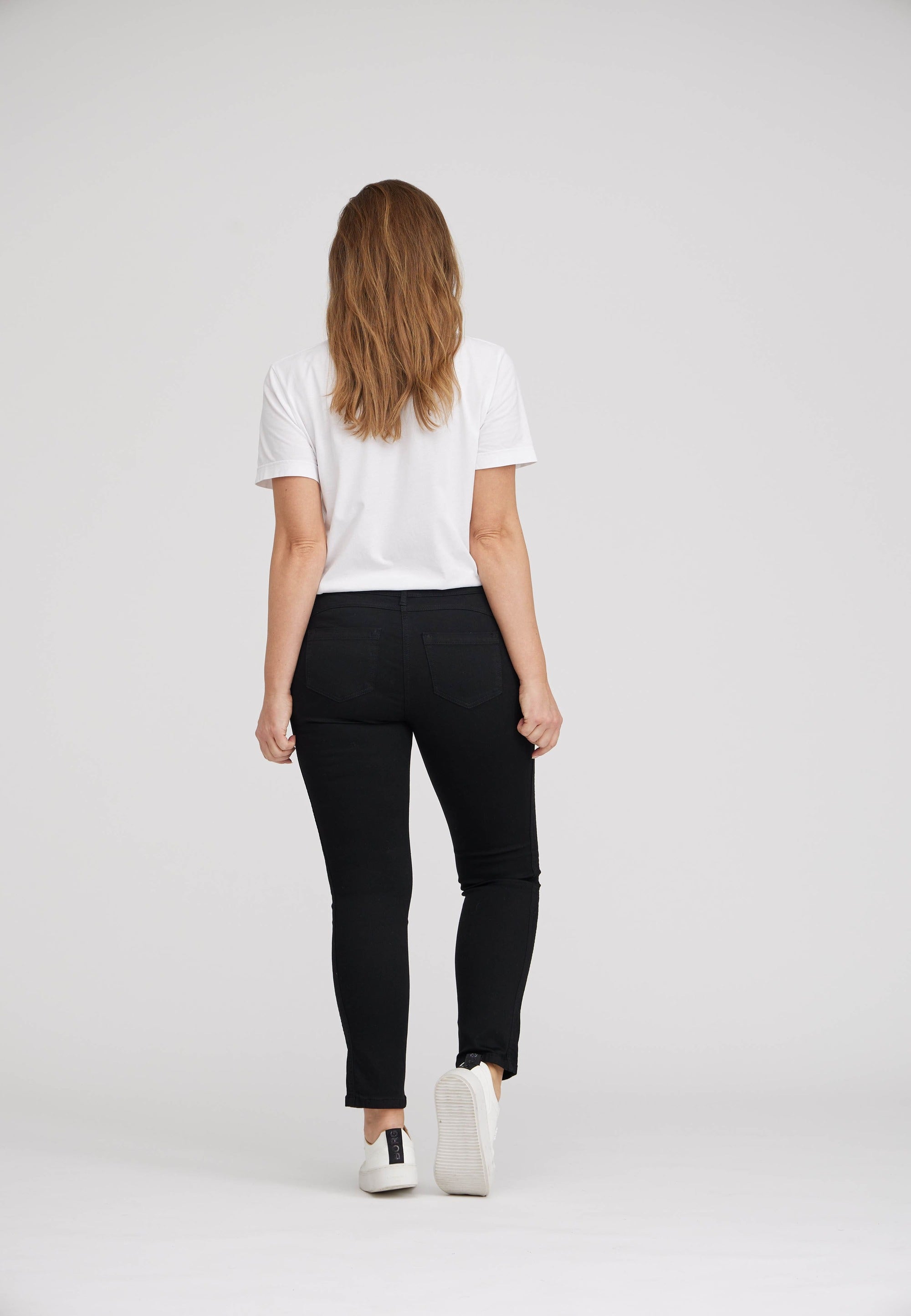 LAURIE Serene 5-pocket Regular - Short Length Trousers REGULAR Schwarz