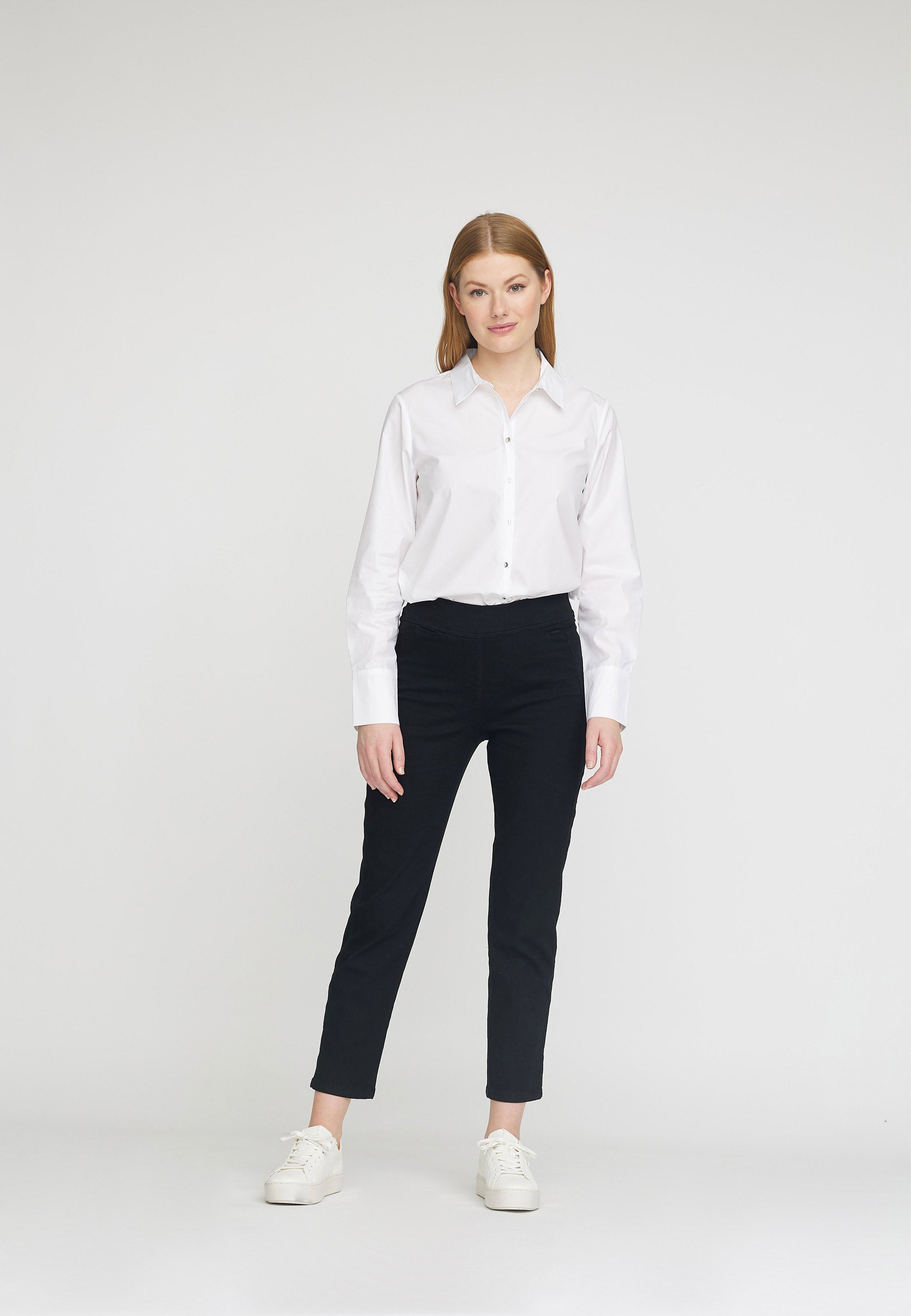 LAURIE Serene Regular - Extra Short Length Regular Schwarz