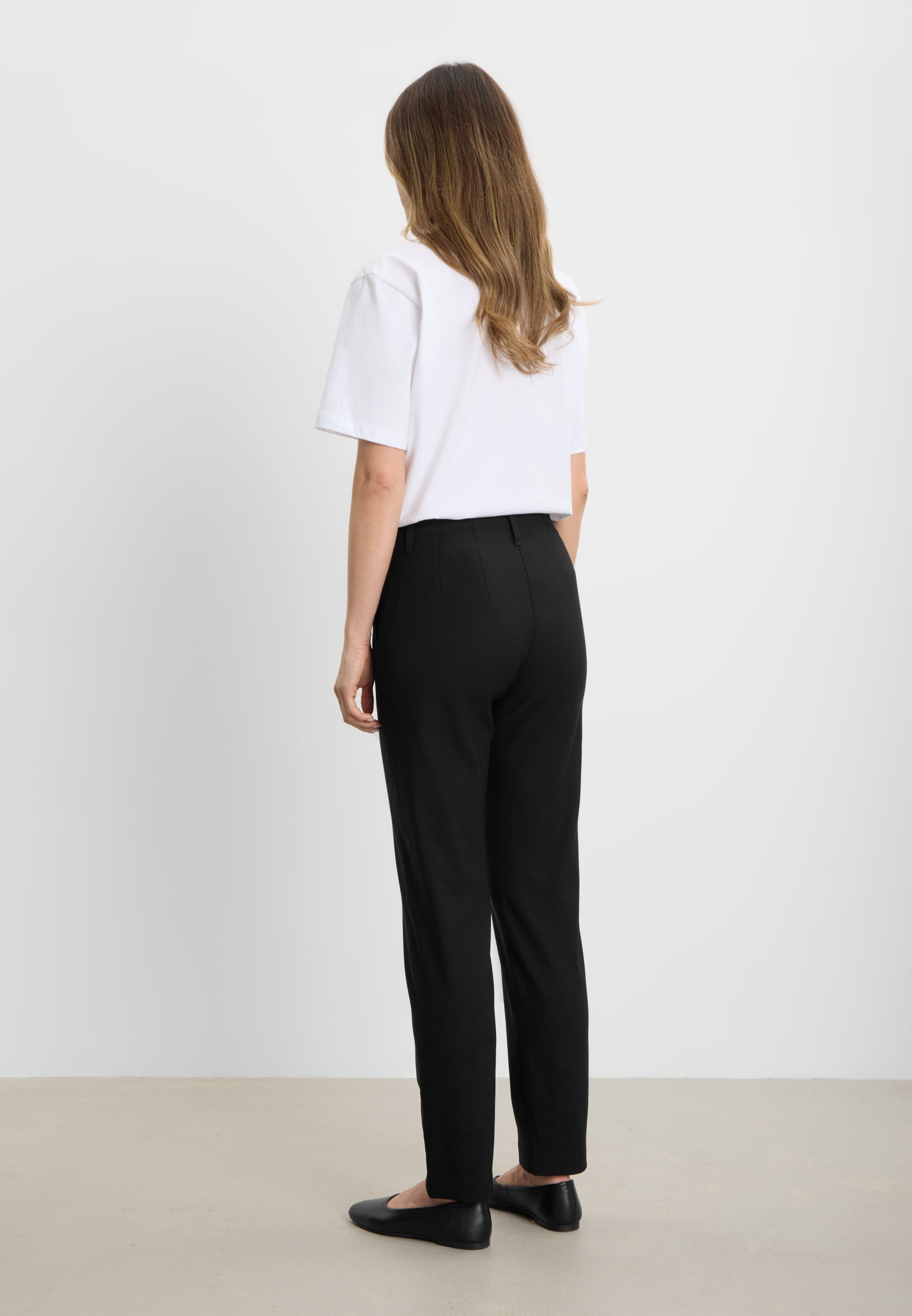 LAURIE Taylor Regular - Short Length Regular Schwarz