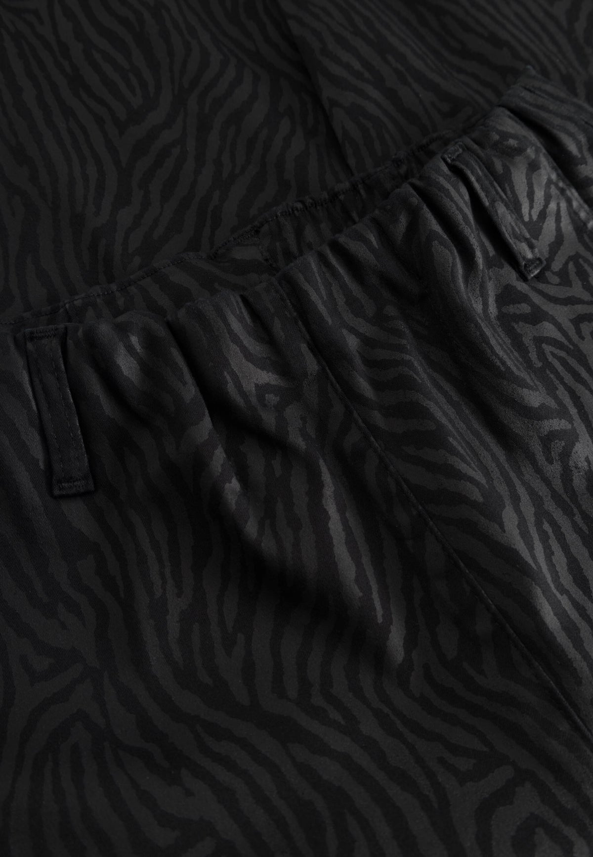 LAURIE Taylor Regular - Short Length Regular 99999 Black Zebra Print