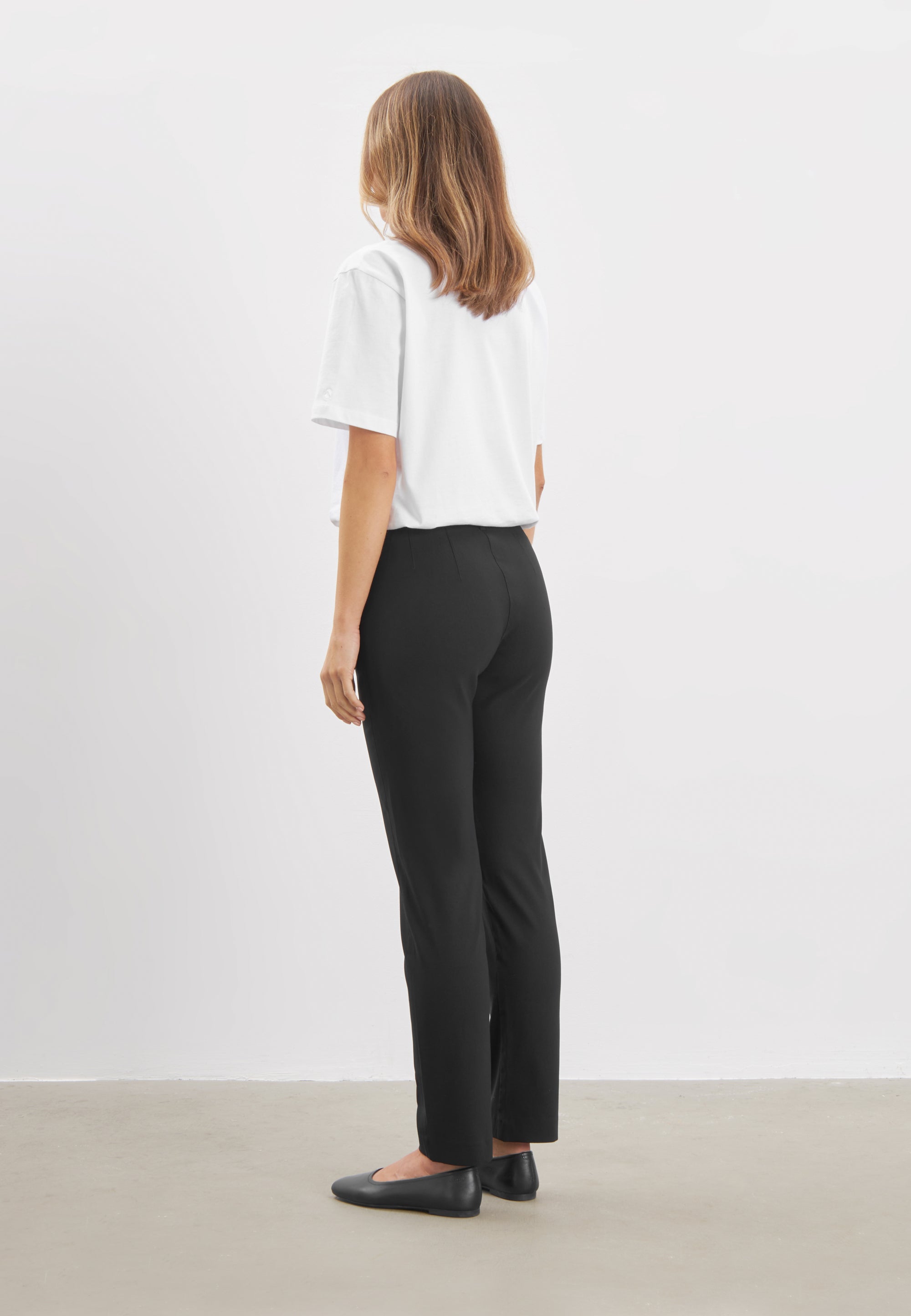 LAURIE Taylor Regular - Short Length Regular Schwarz