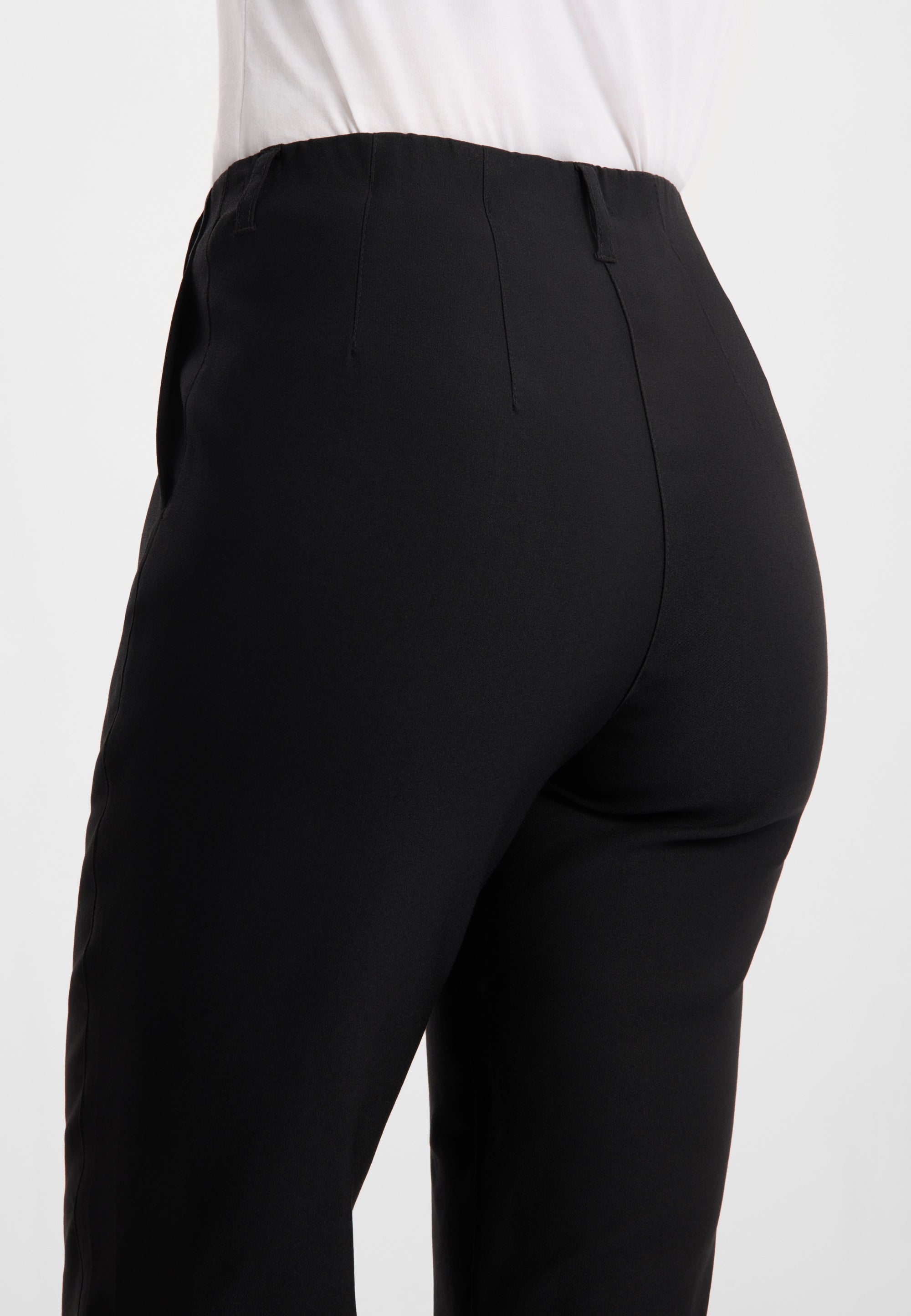 LAURIE Taylor Regular Capri Medium Length Regular Schwarz