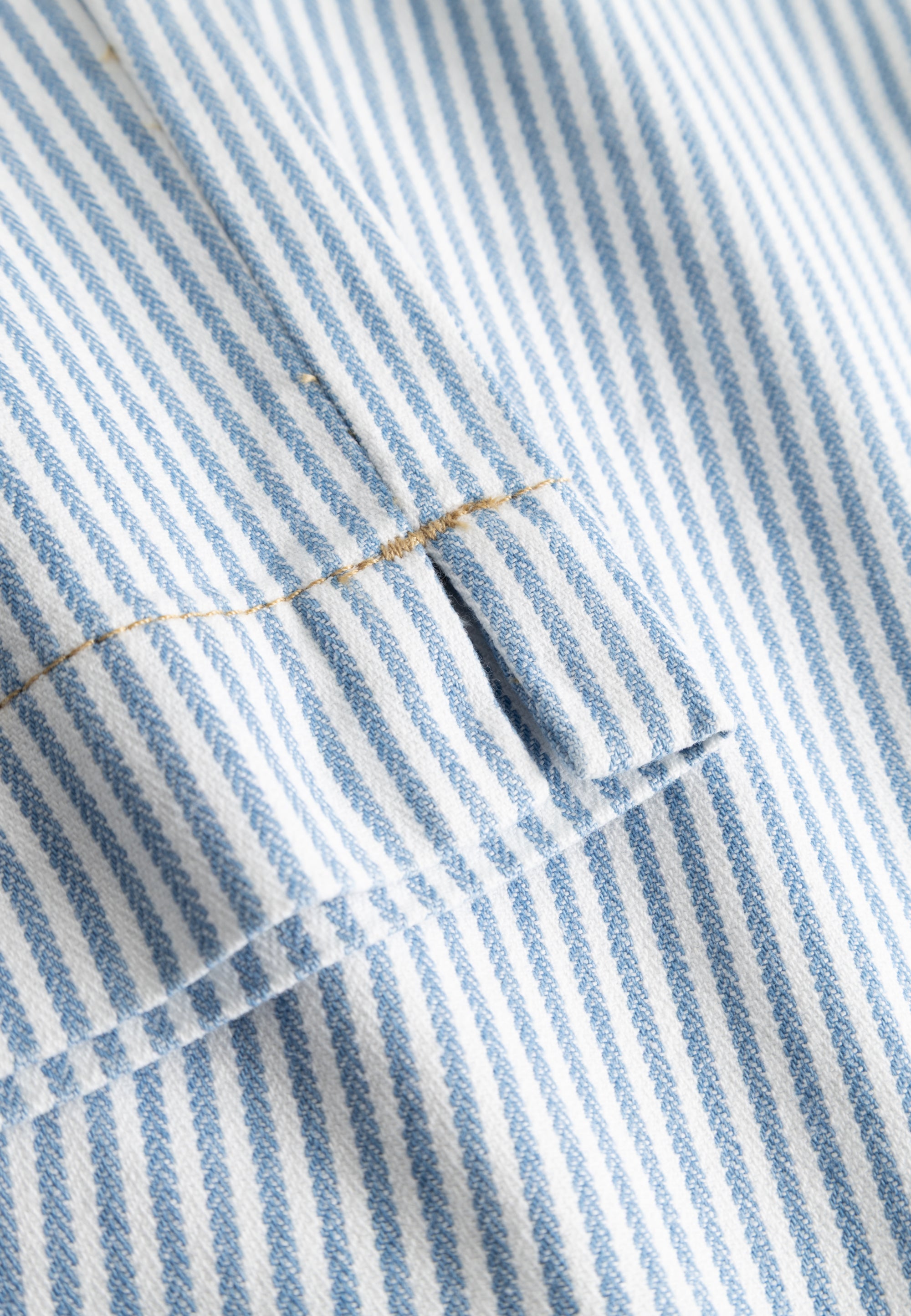 LAURIE Taylor Regular Cropped Regular 10044 White blue stripe