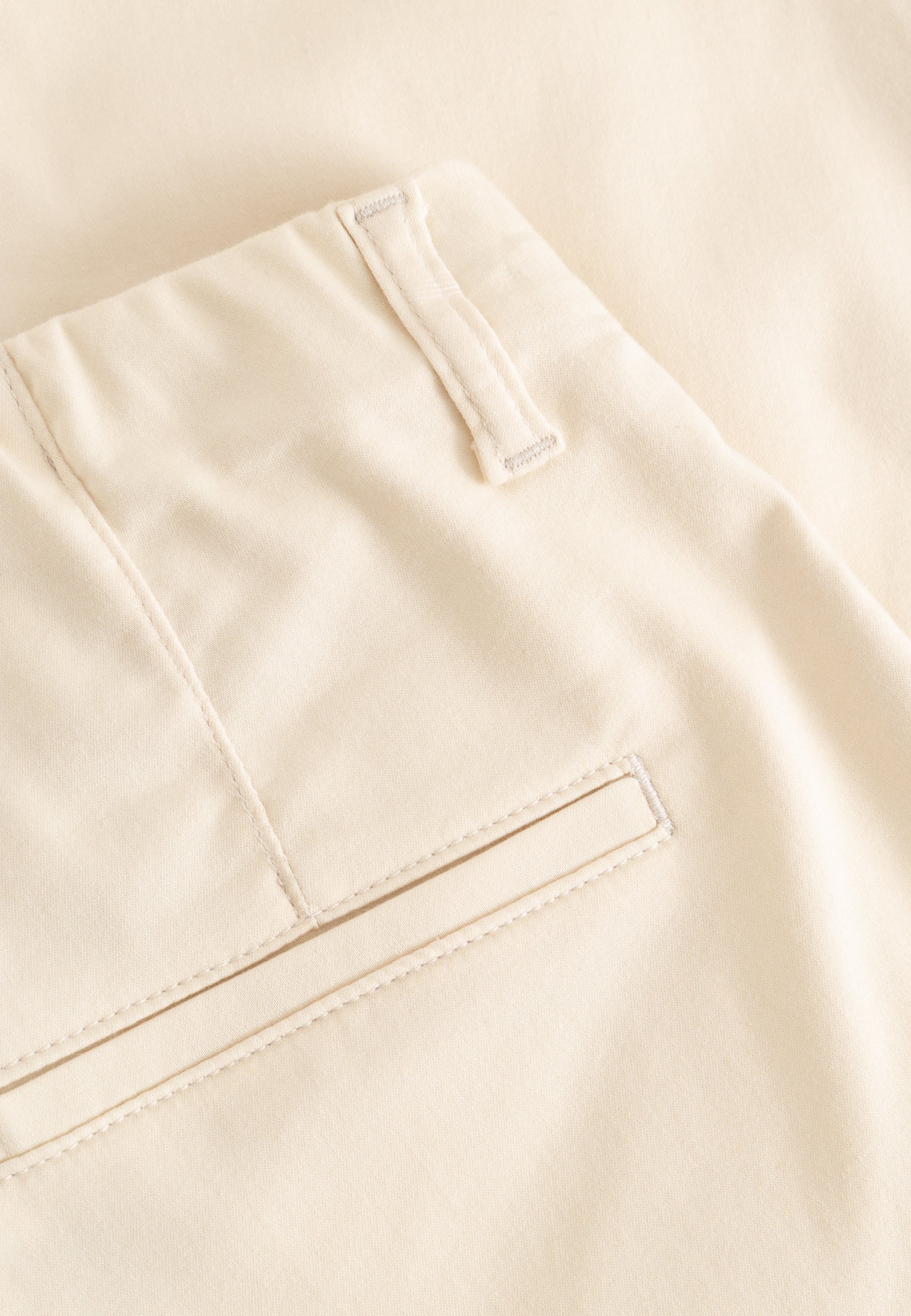 LAURIE Taylor Welt Regular Cropped Regular 13000 Birch