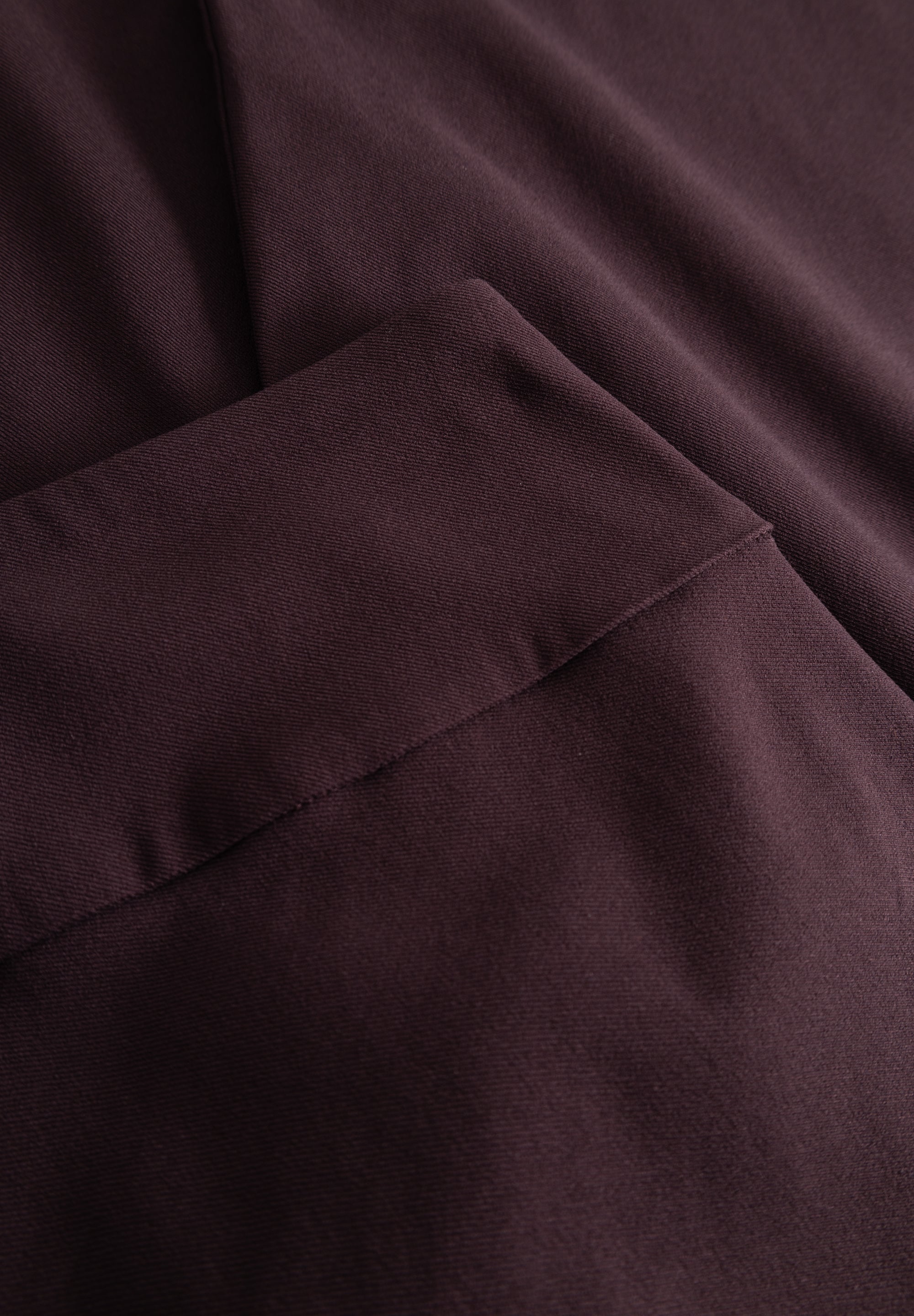 LAURIE Thea Straight - Medium Length Straight 68000 Dark Plum