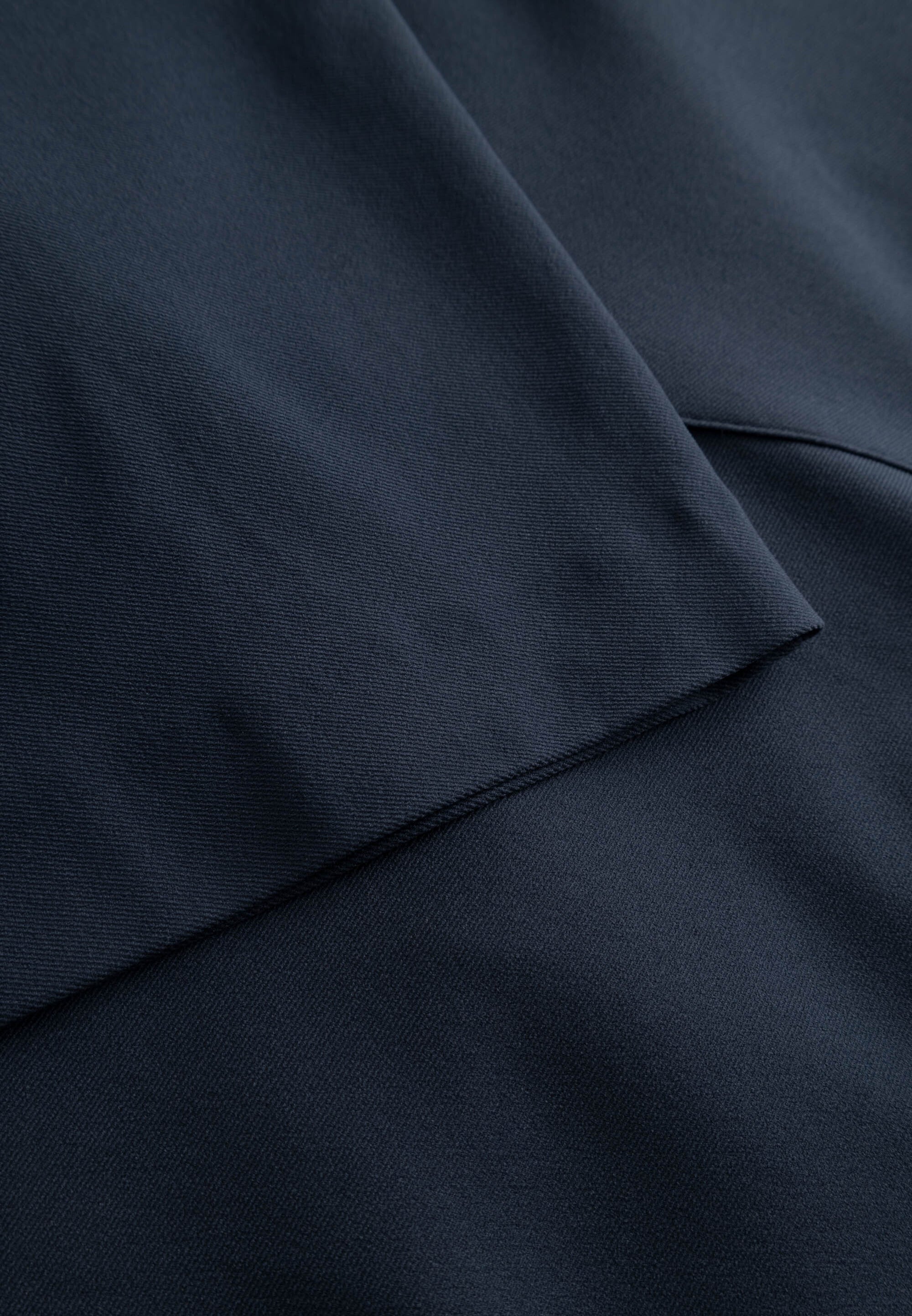 LAURIE Thea Straight - Medium Length Straight Marine