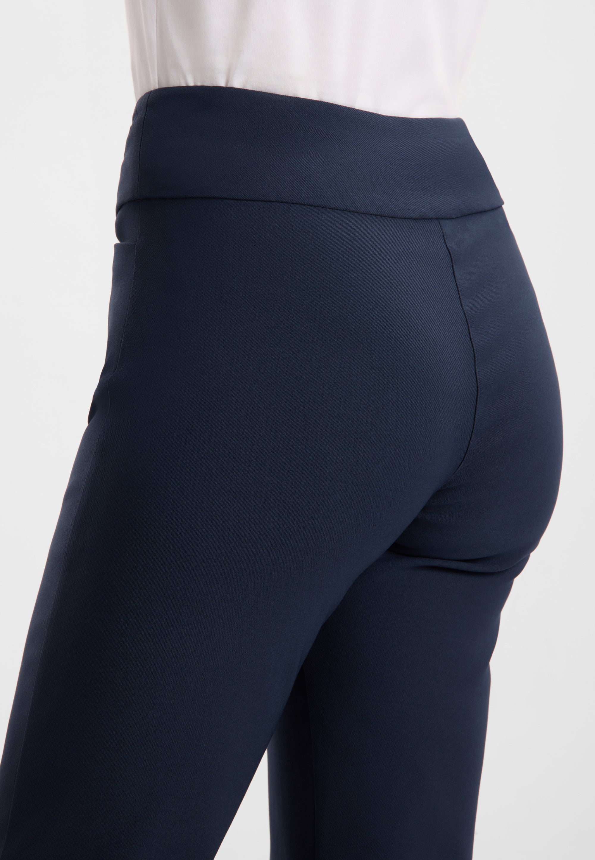 LAURIE Thea Straight - Short Length Straight Marine