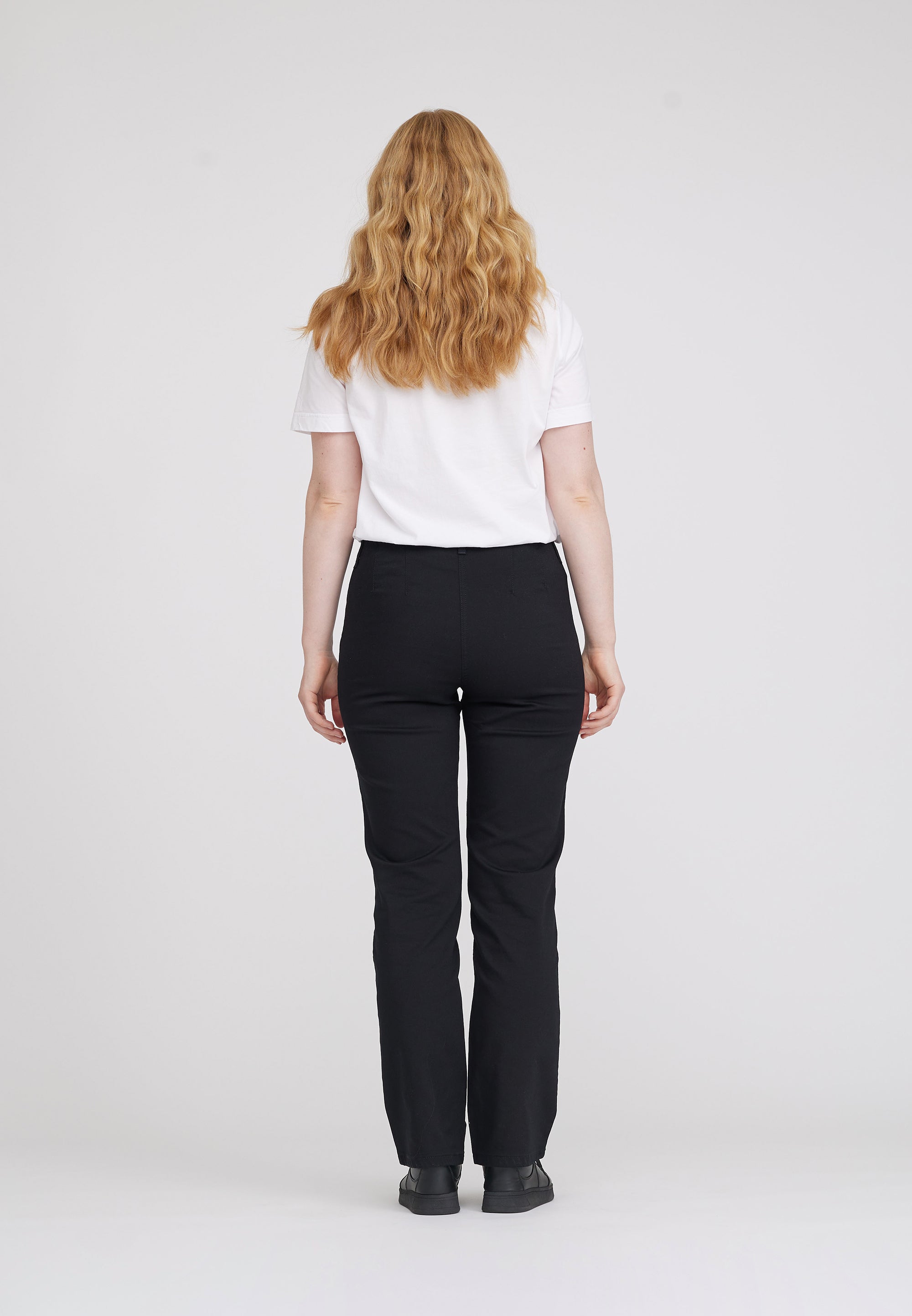 LAURIE Tracy Straight - Medium Length Straight Schwarz