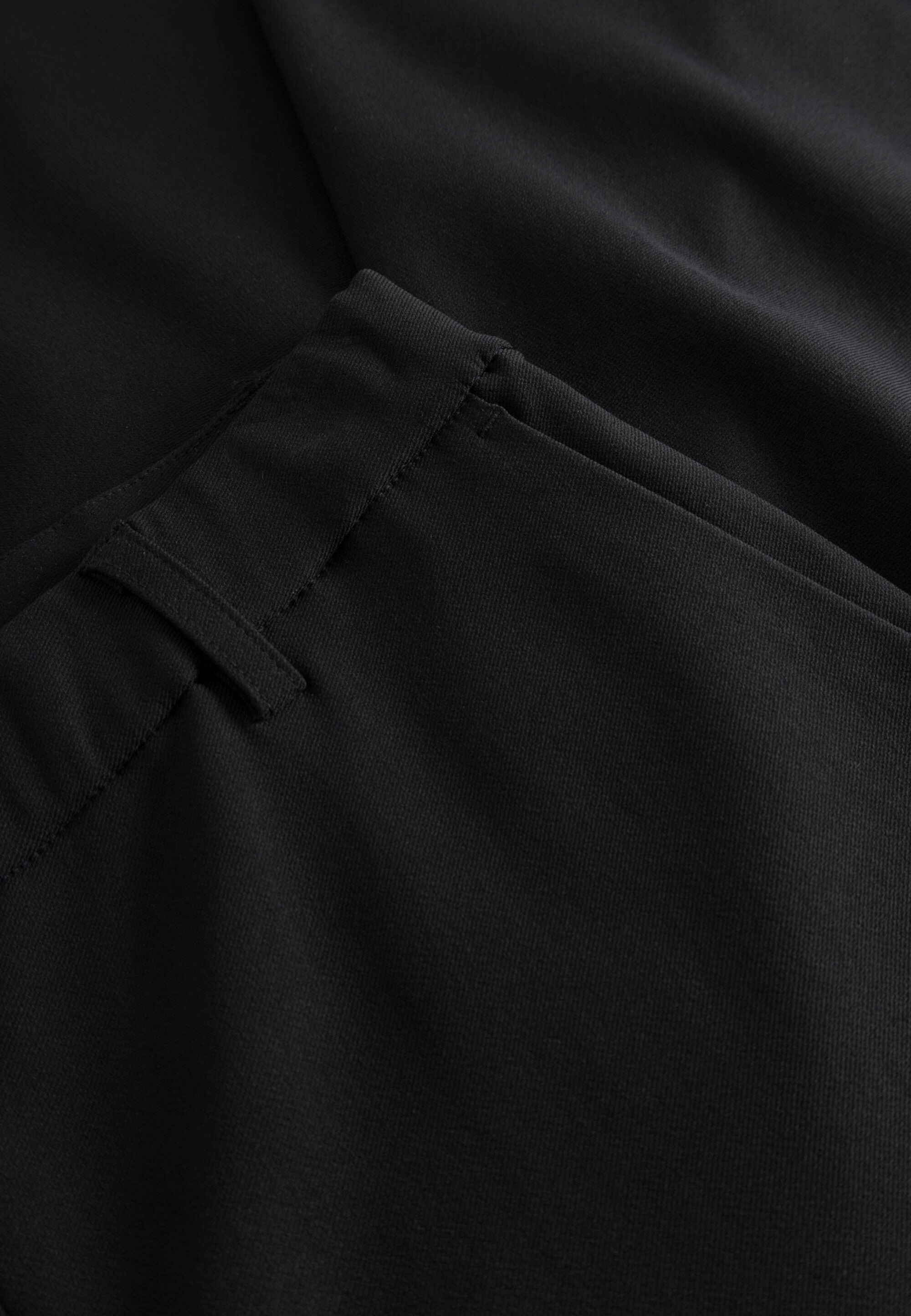 LAURIE Zina Flare Regular - Medium Length Regular Schwarz