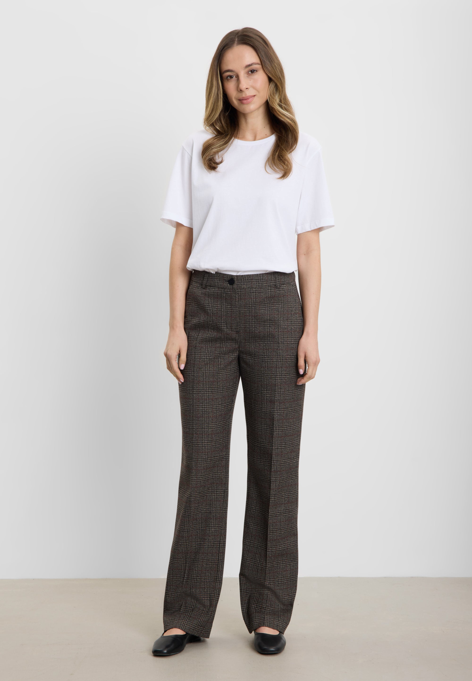 LAURIE Zoya Flare Regular - Short Length Regular Schwarz