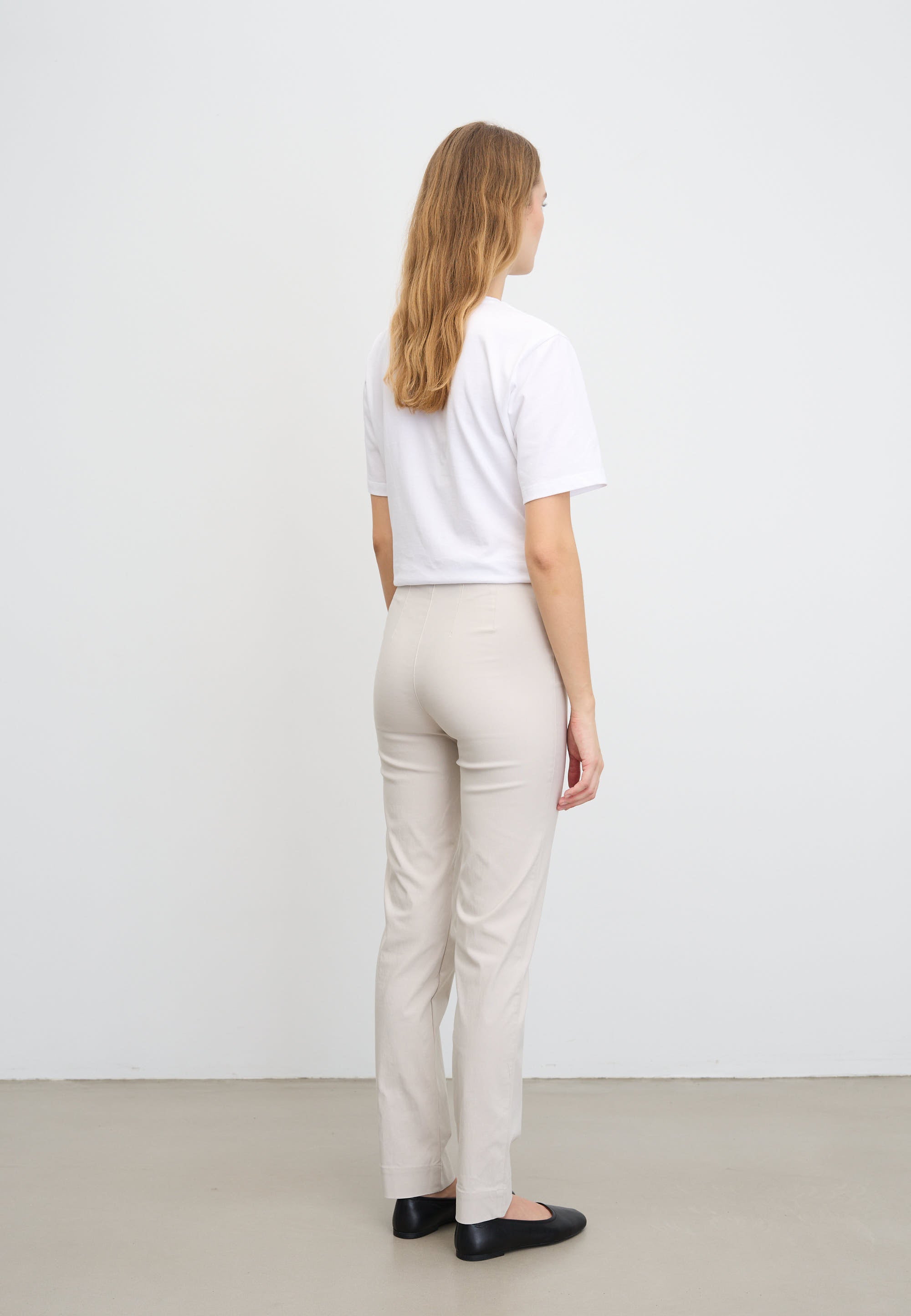 LAURIE Betty Regular - Medium Length Regular Grau sand