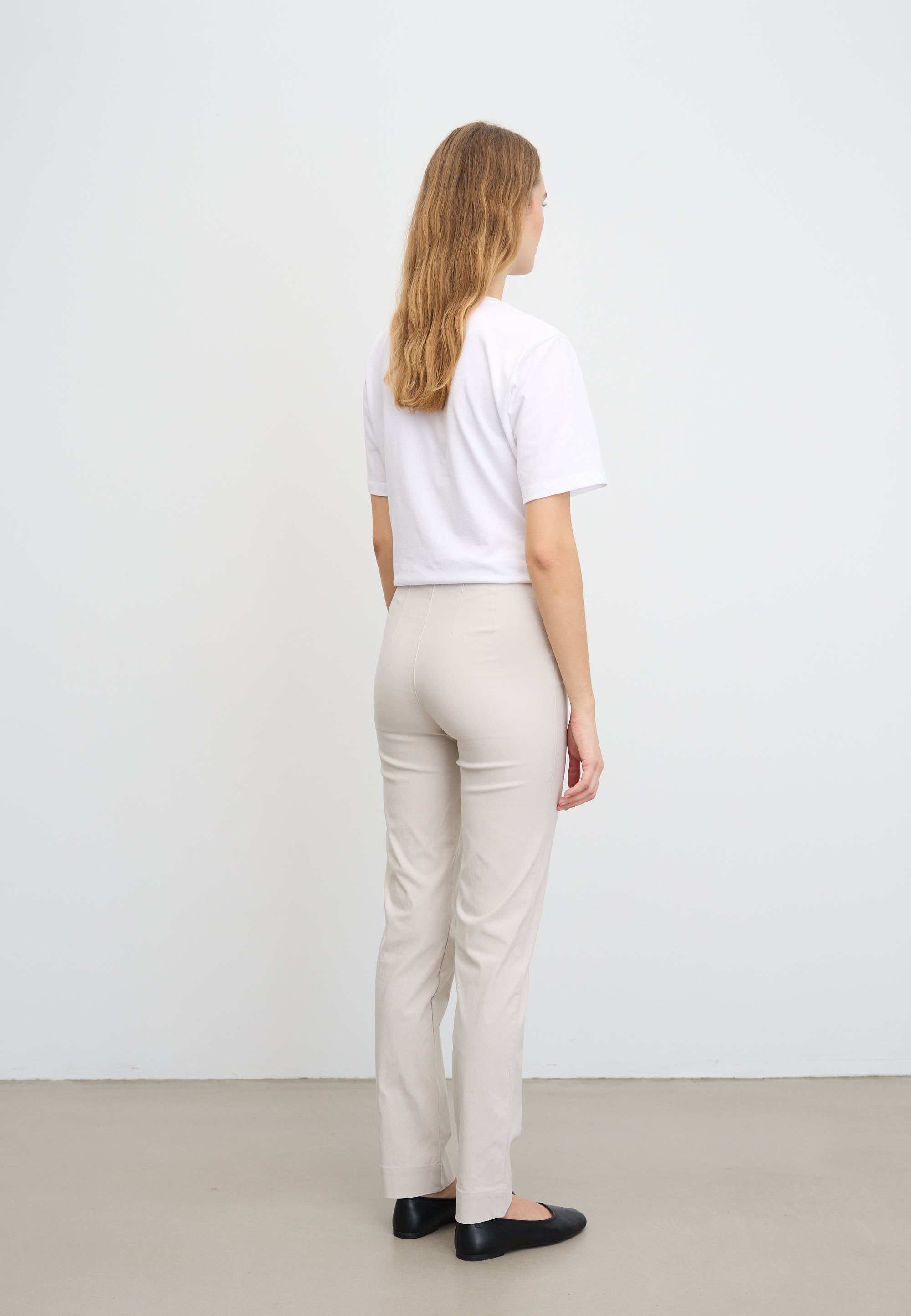 LAURIE Betty Regular - Medium Length Trousers REGULAR Grau sand