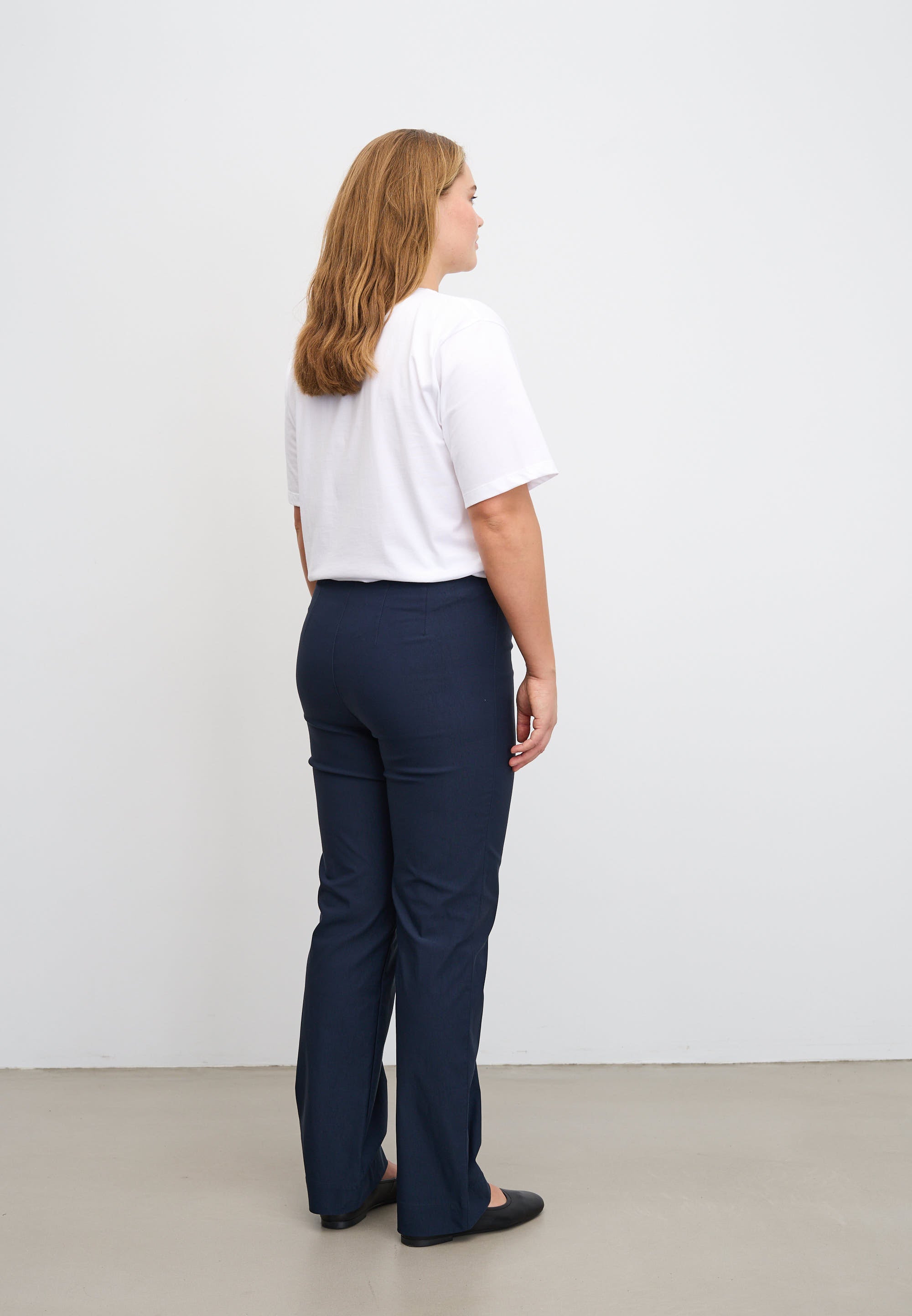 LAURIE Betty Regular - Medium Length Trousers REGULAR Marine