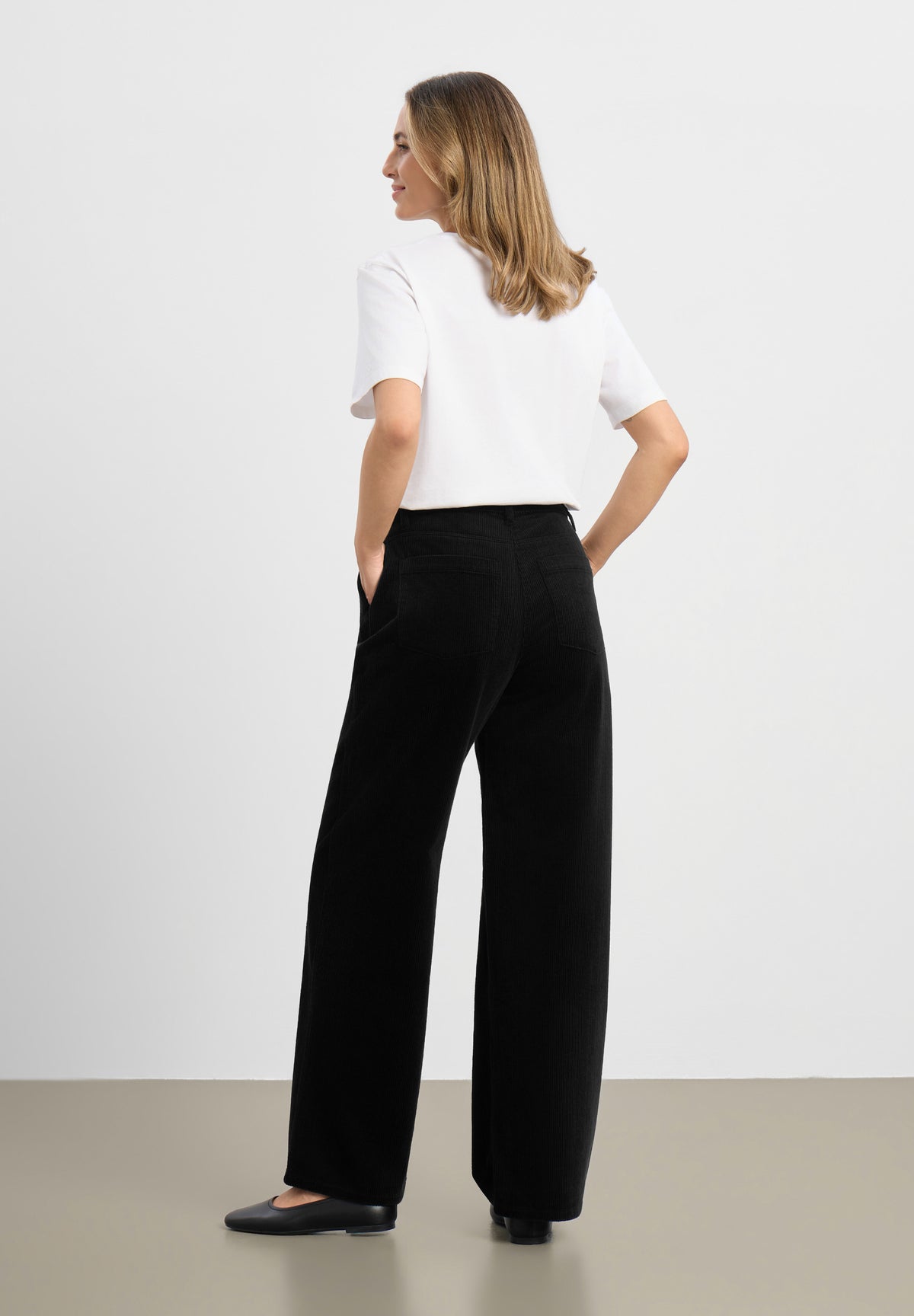 LAURIE Charm Loose ML Loose Schwarz