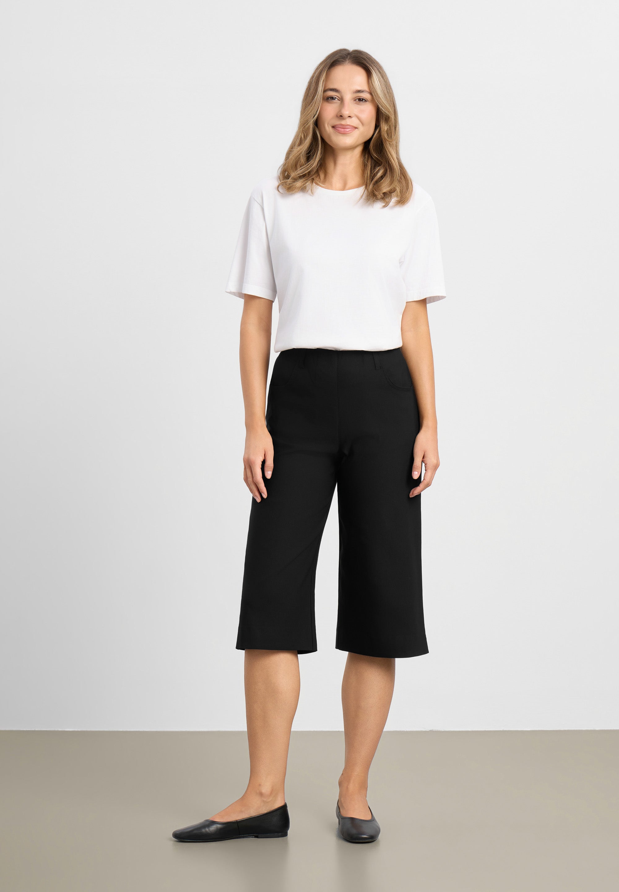 LAURIE Donna Loose - Capri SL Loose Schwarz