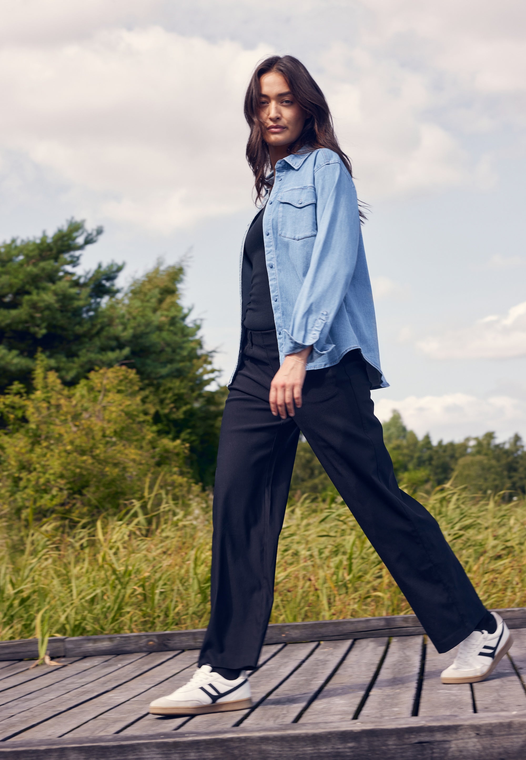 LAURIE Donna Loose - Short Length Loose Schwarz