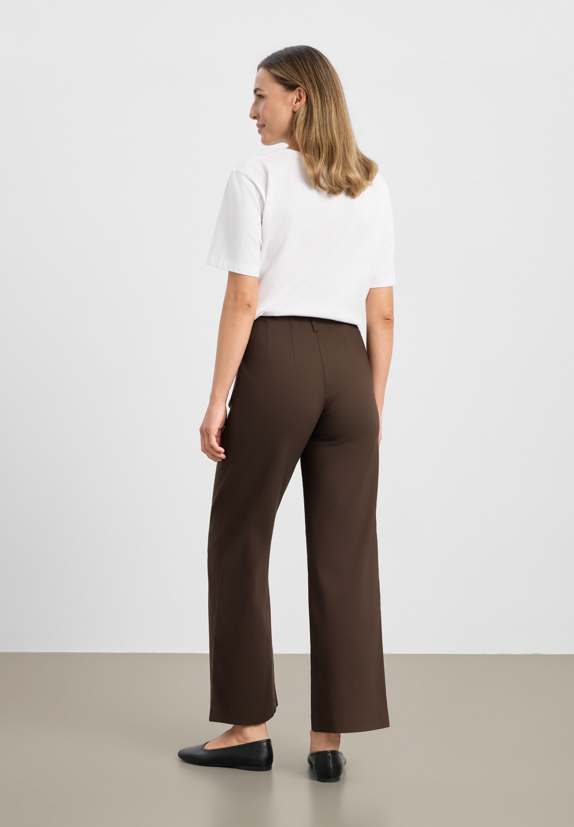 LAURIE Donna Loose - Short Length Loose Braun