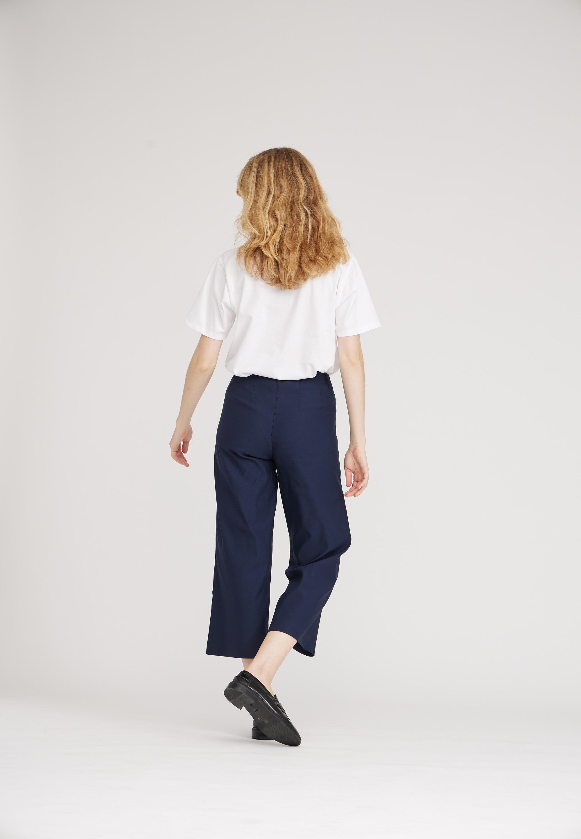 LAURIE  Donna Loose Crop Trousers LOOSE Marine