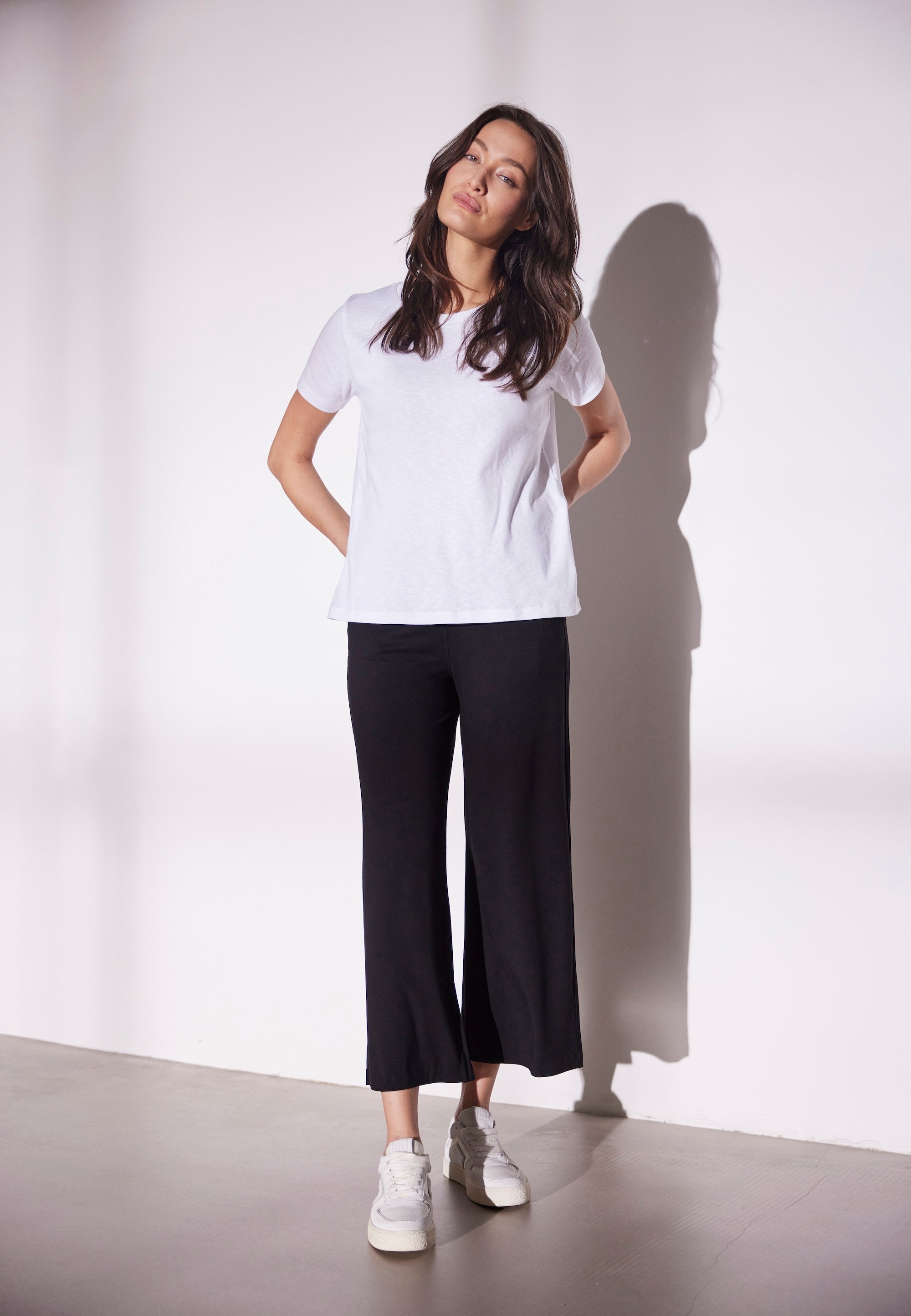 LAURIE Donna Loose Jersey Crop Loose Schwarz