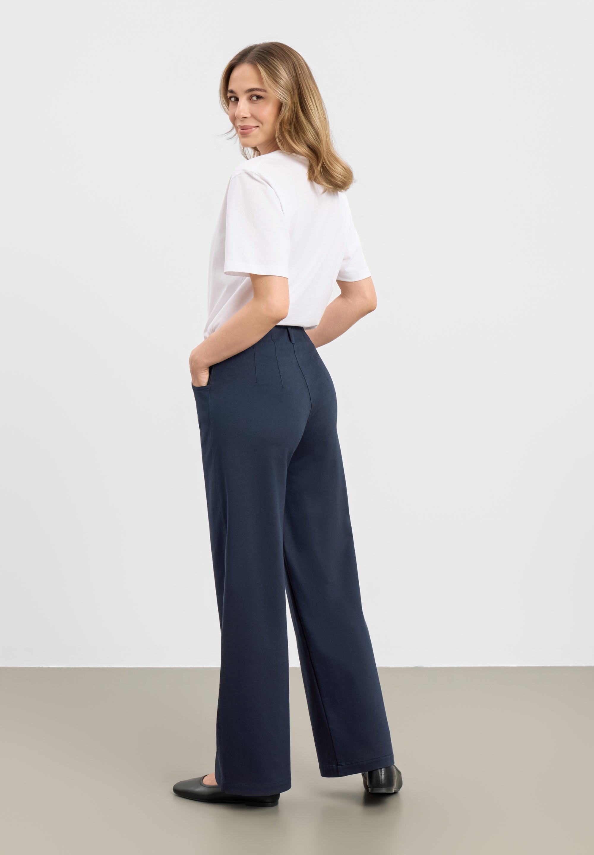 LAURIE Donna Loose ML Loose Marine