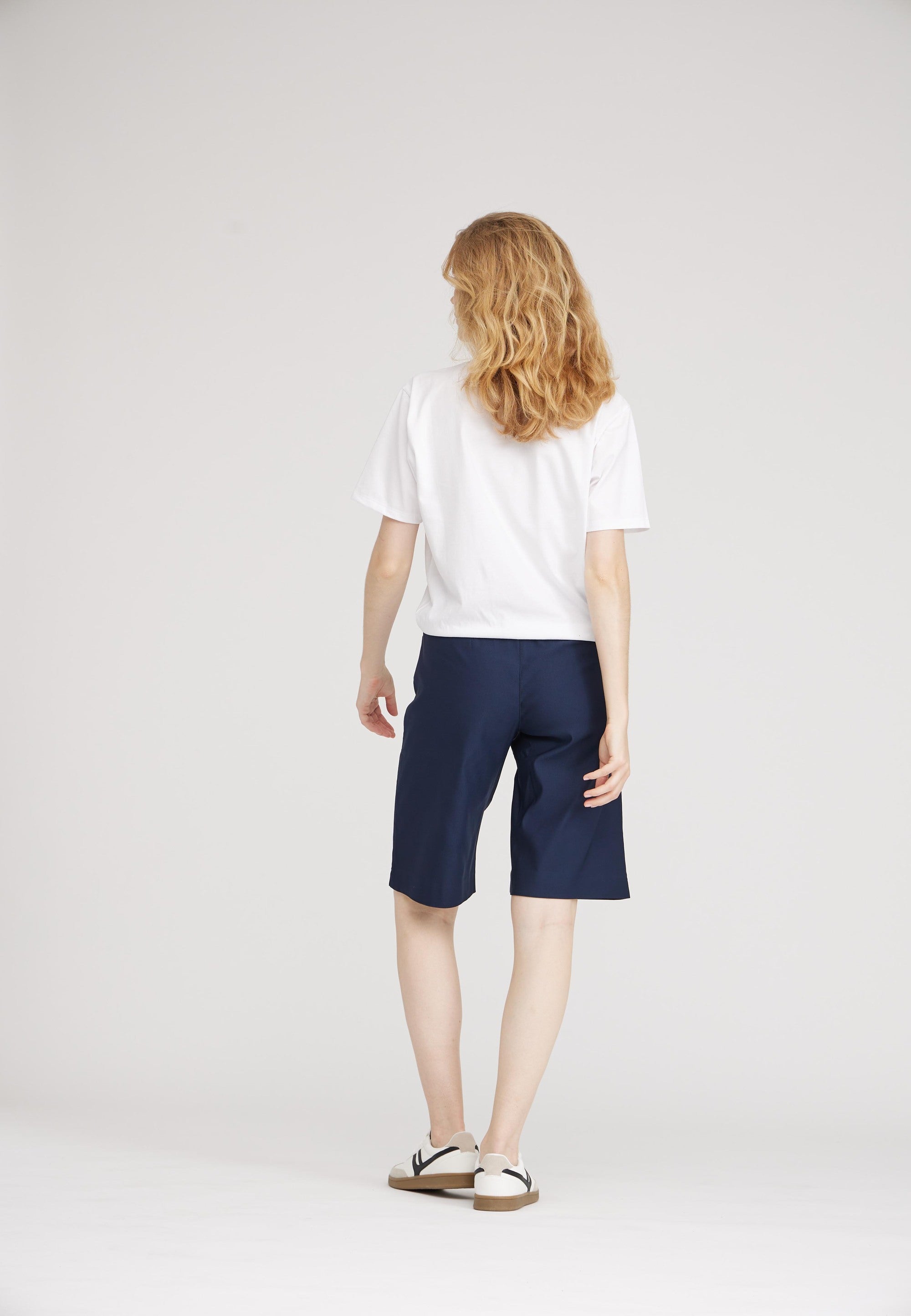 LAURIE Donna Loose Shorts Loose Marine